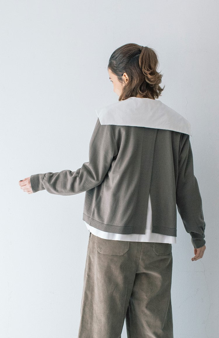 バックスリットカーディガン(2023 Autumn Winter Collection)