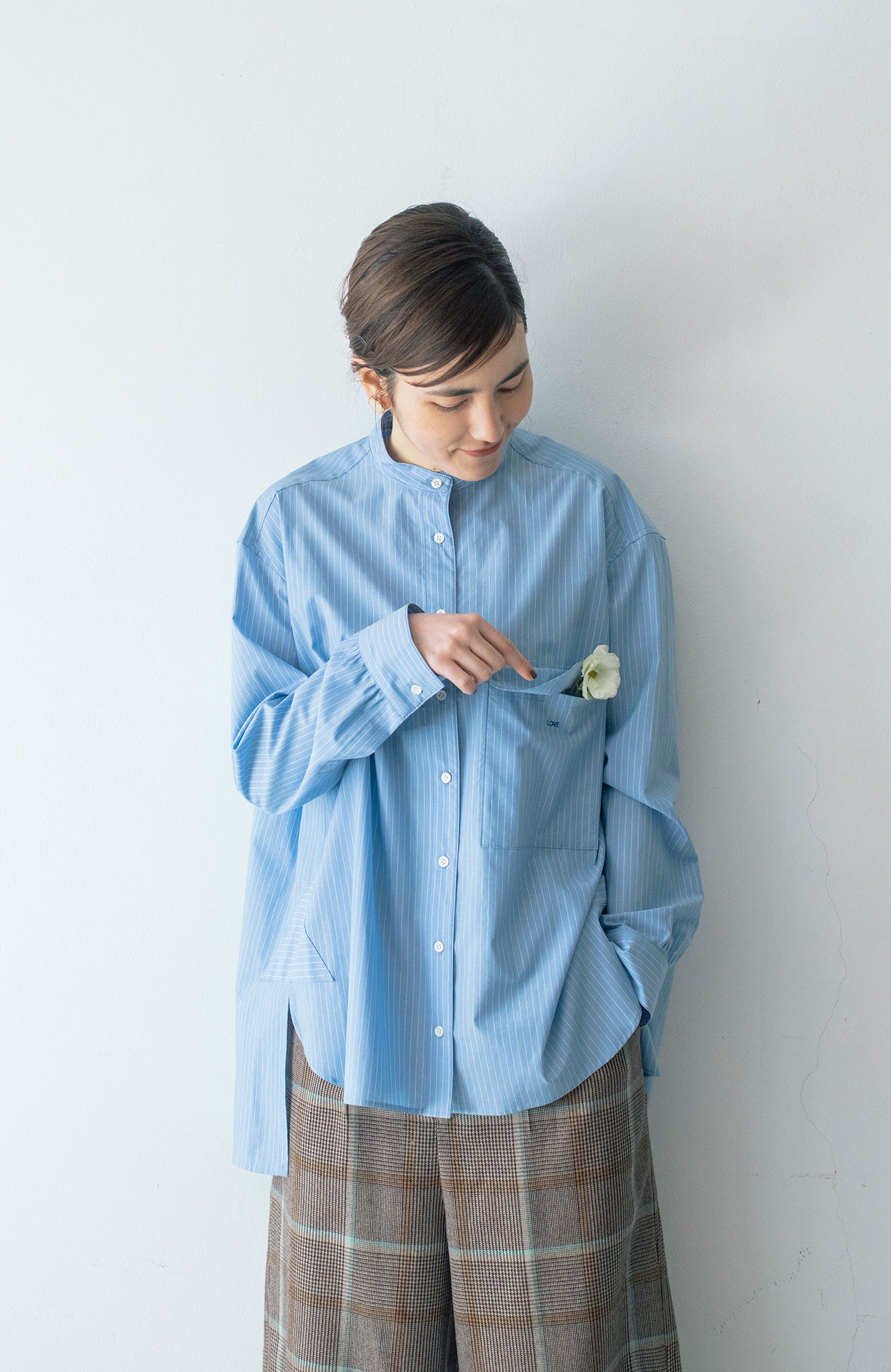 ストライプlettreシャツ(2023 Autumn Winter Collection)