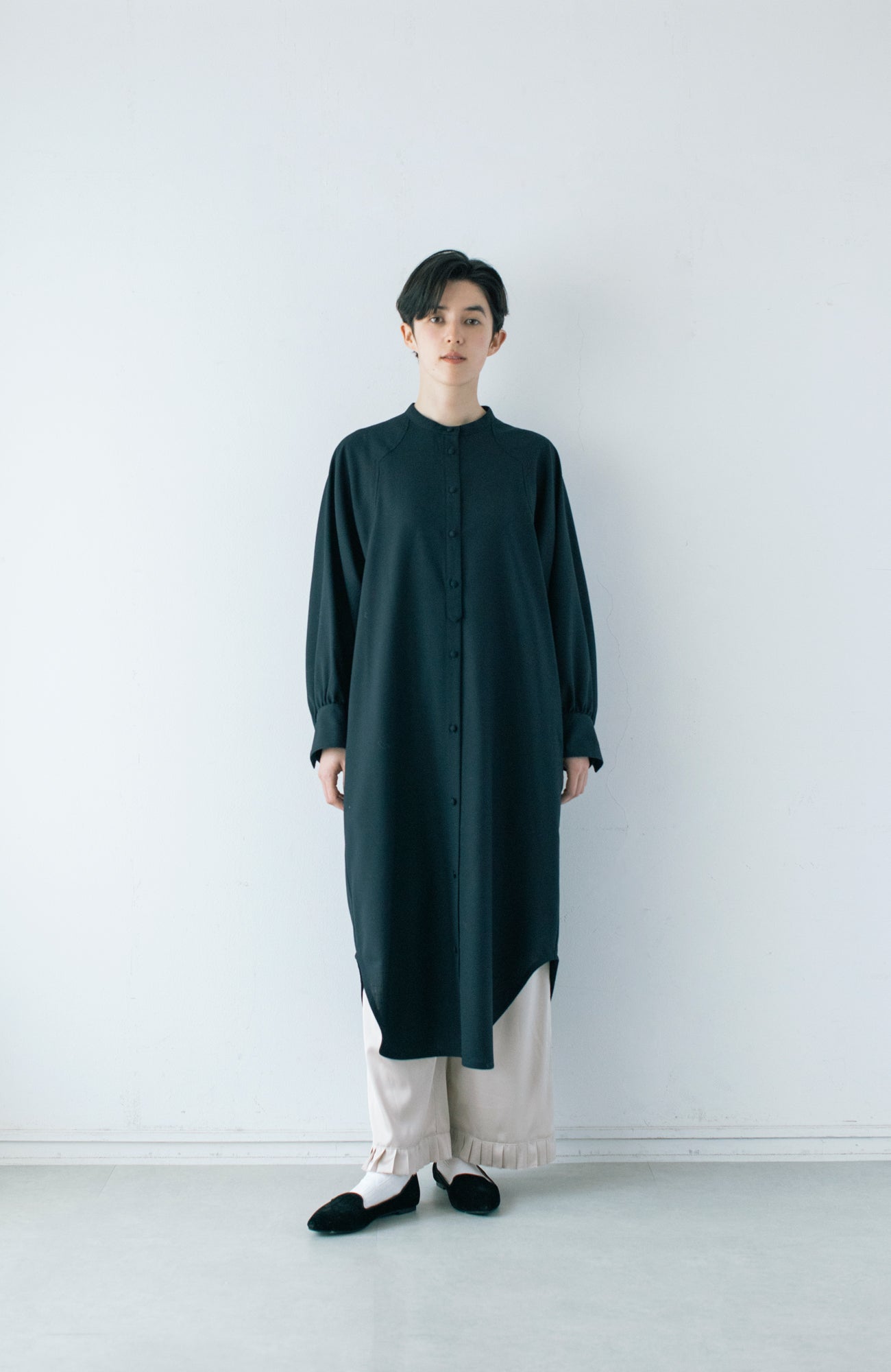 Hem pleated pants (2024 Autumn Winter Collection)