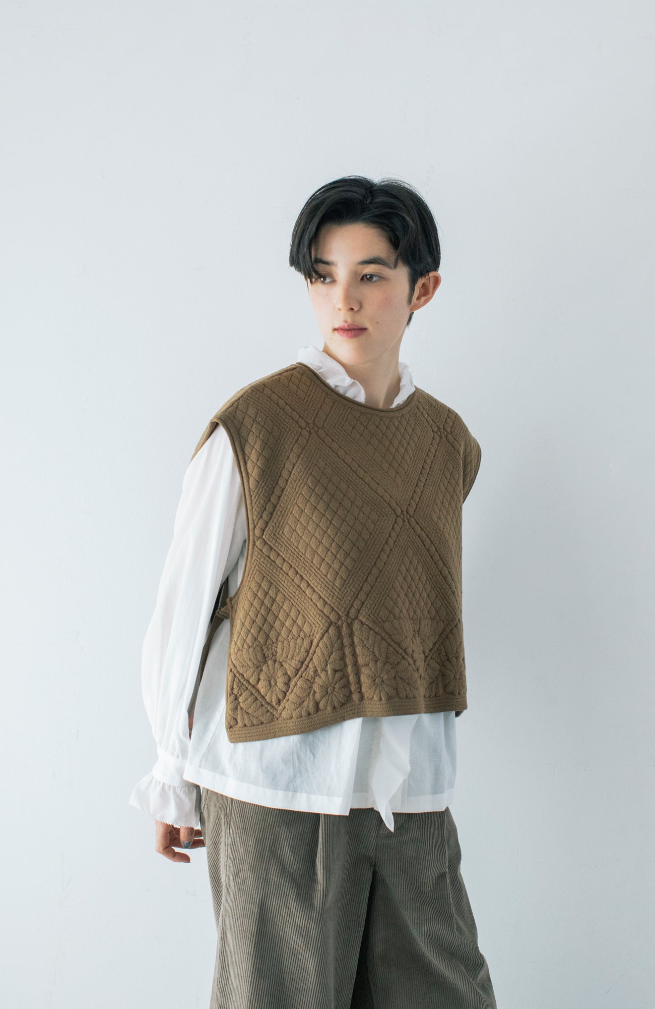 Quilted knit vest (2024 Autumn Winter Collection)