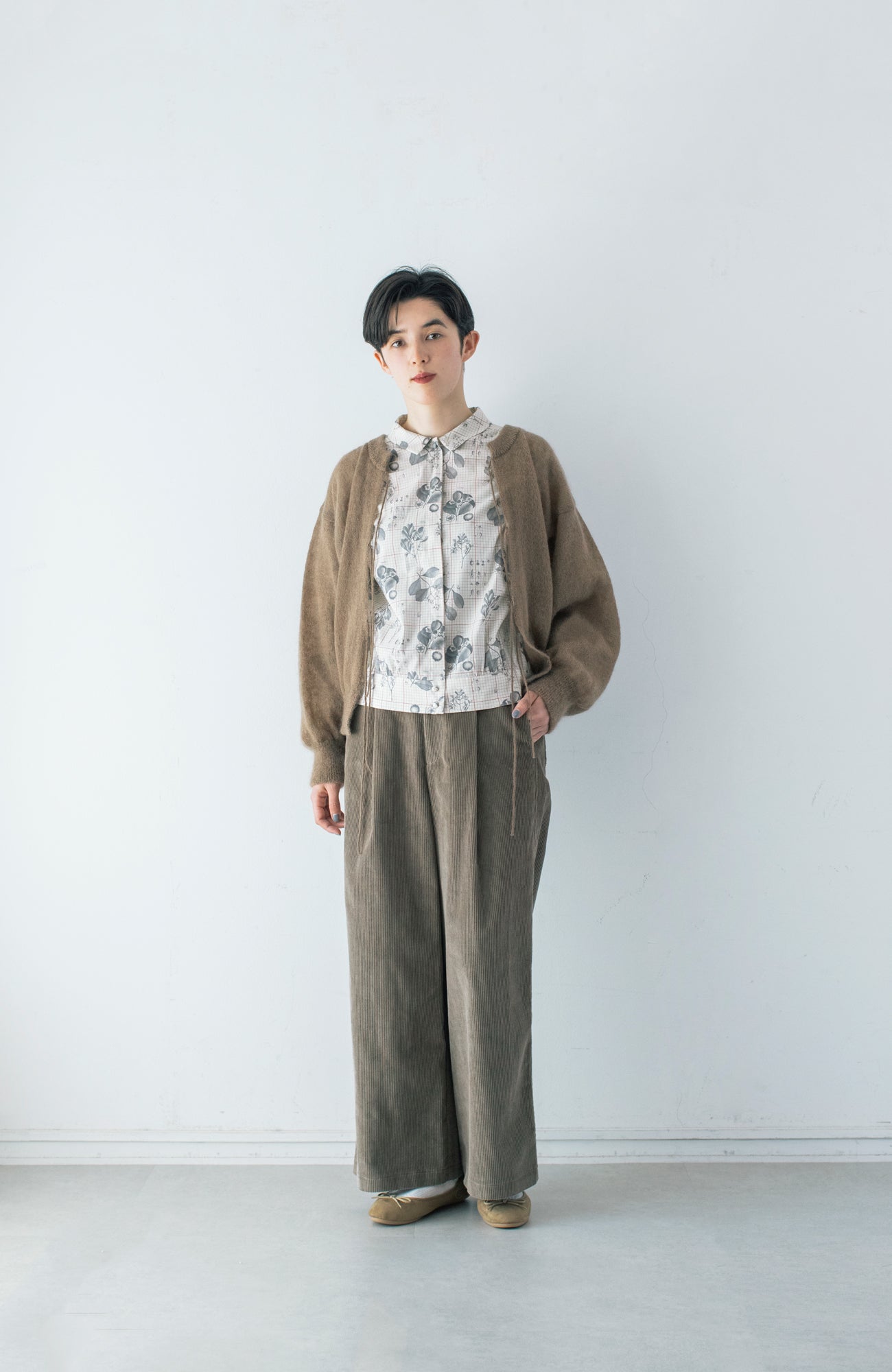 “植物ノート"ブラウス(2024 Autumn Winter Collection)