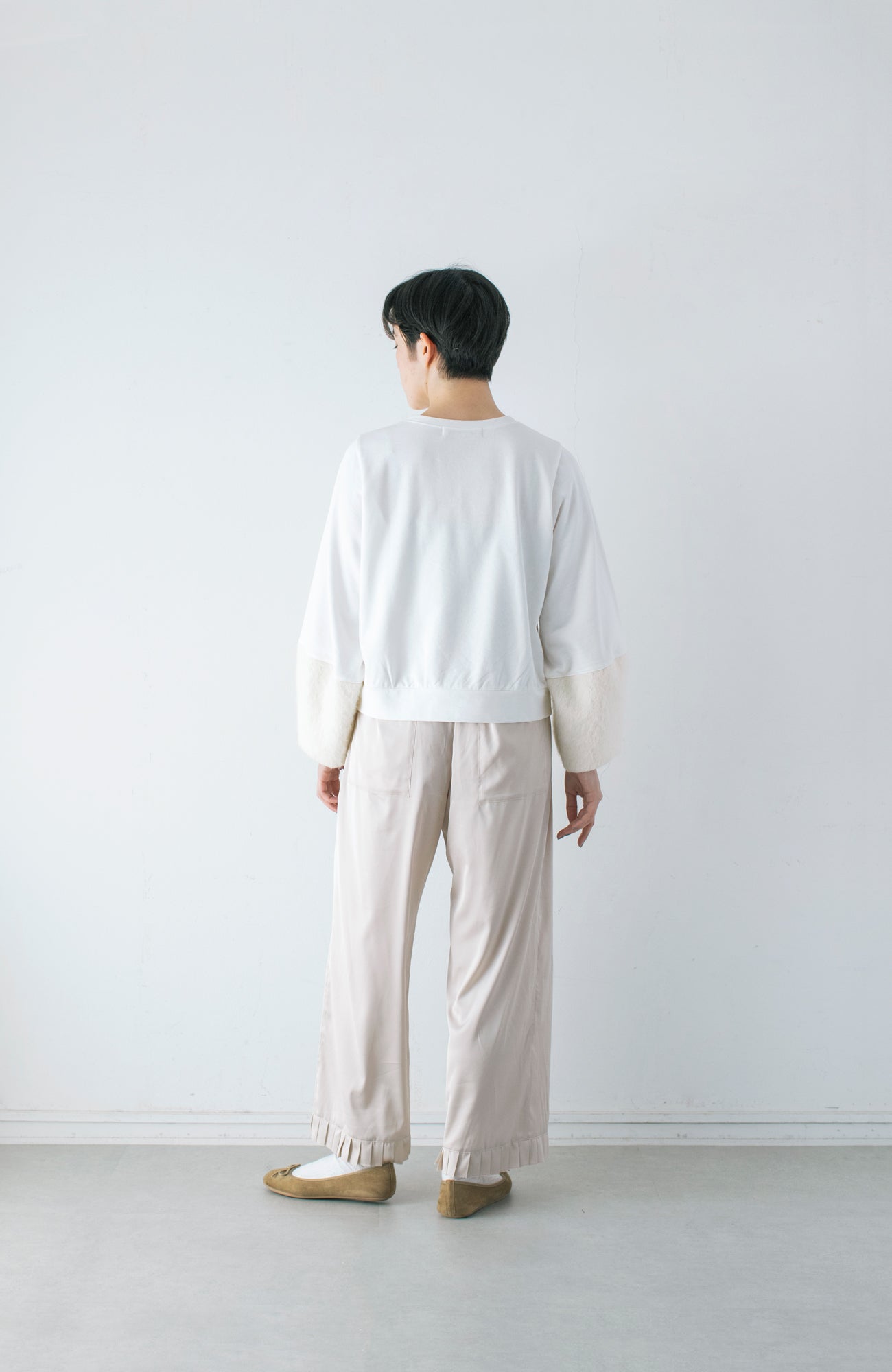 Hem pleated pants (2024 Autumn Winter Collection)