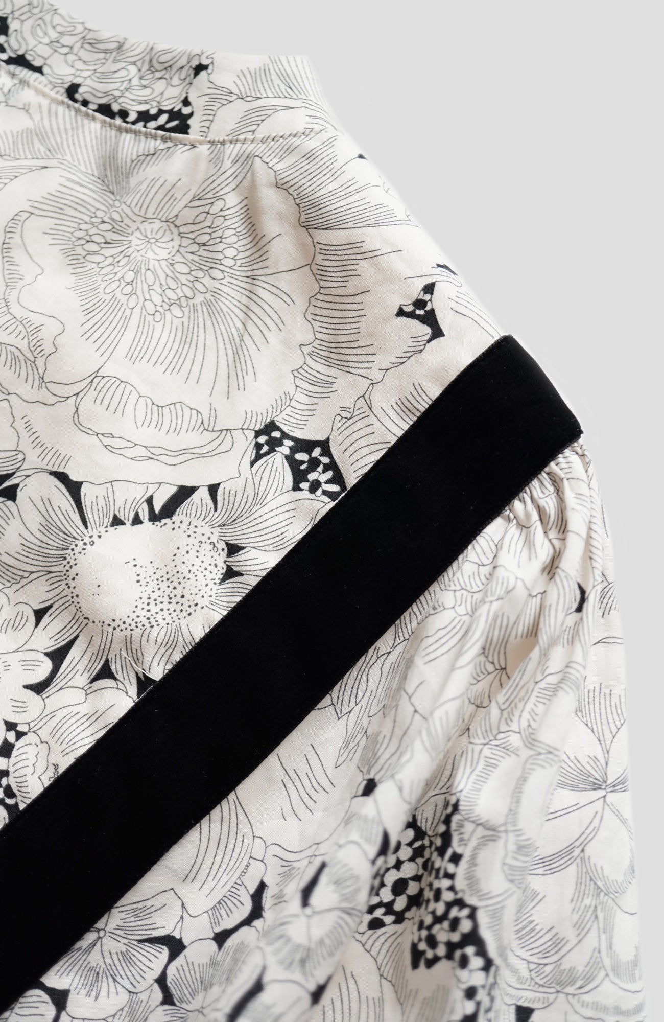 LIBERTY PRINT DRESS (2025 Autumn &amp; Winter Collection)