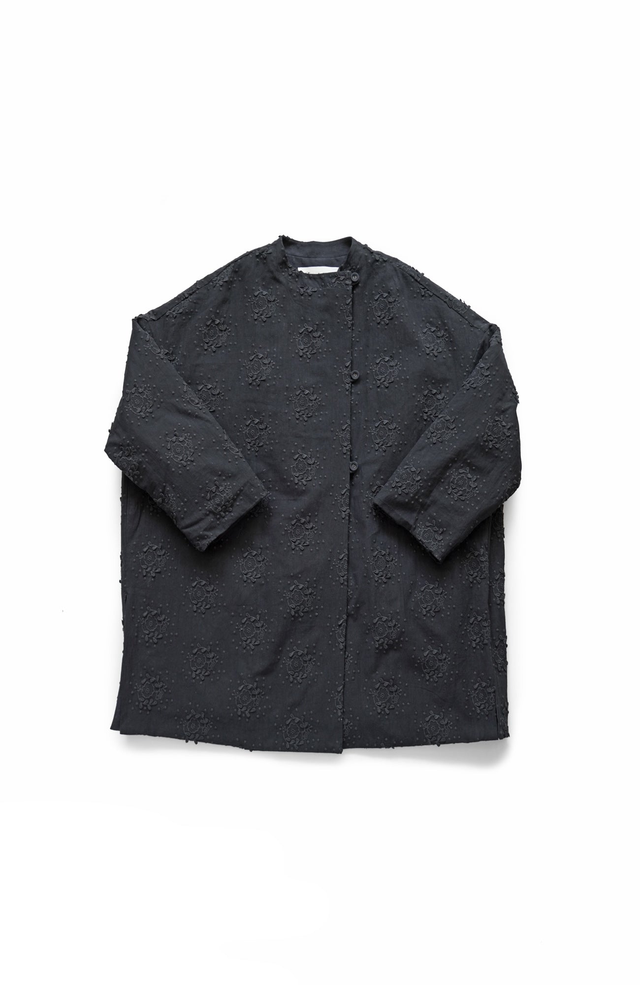 エンブロイダリーコート(2025 Autumn & Winter Collection)