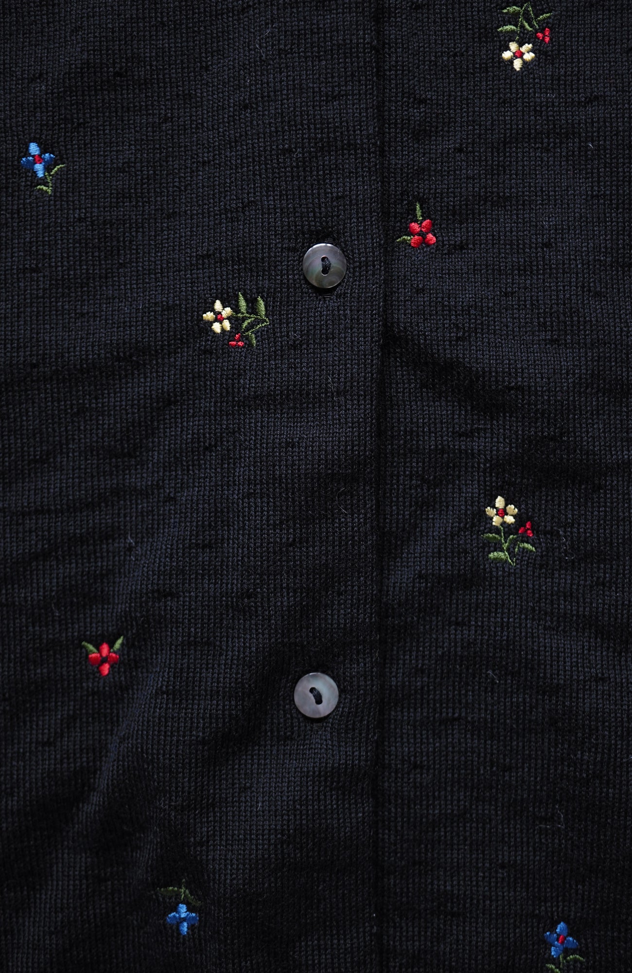 flower刺繍ポロカラーニットカーディガン(2025 Autumn & Winter Collection)