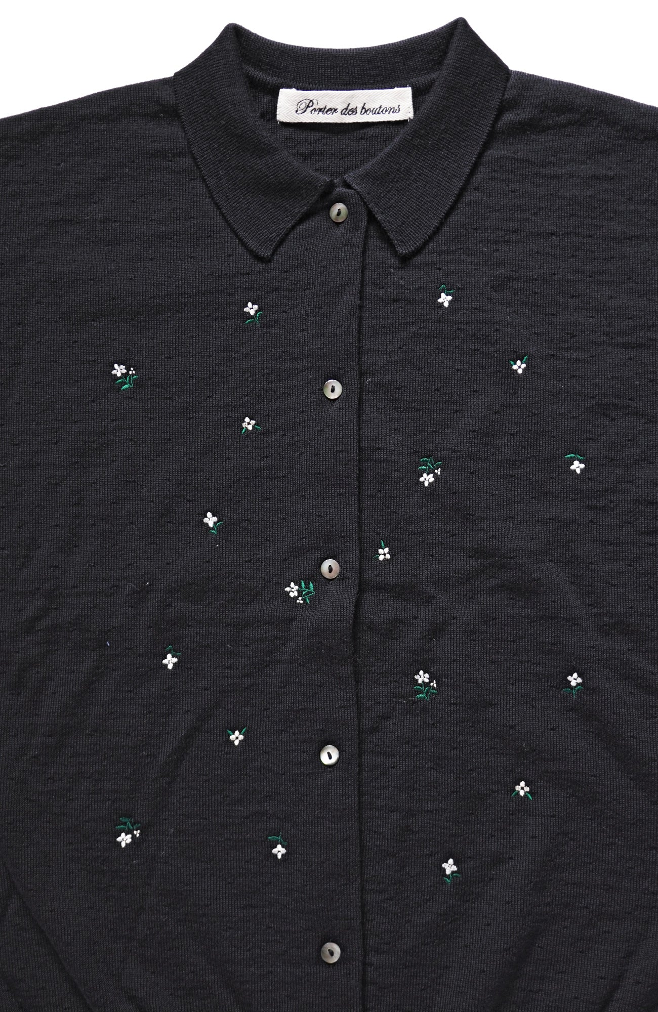 flower刺繍ポロカラーニットカーディガン(2025 Autumn & Winter Collection)
