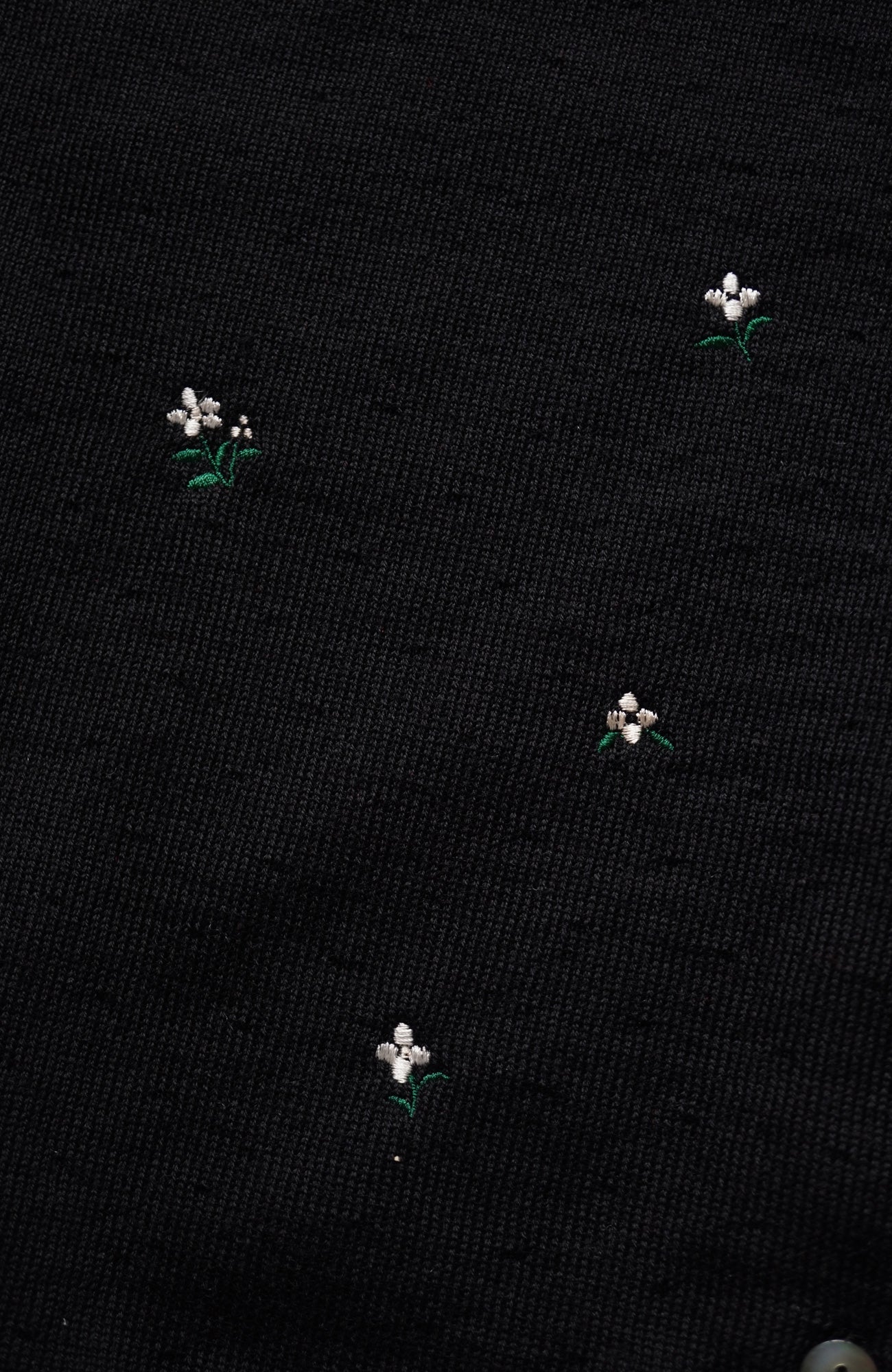 flower刺繍ポロカラーニットカーディガン(2025 Autumn & Winter Collection)