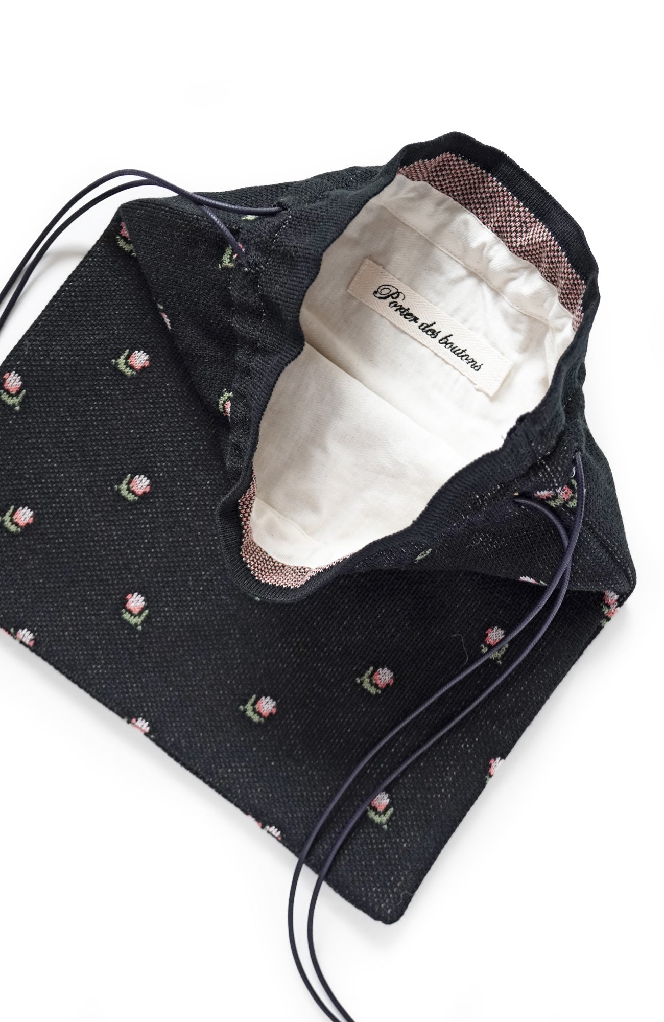 boutons knit bag (2025 Autumn &amp; Winter Collection)