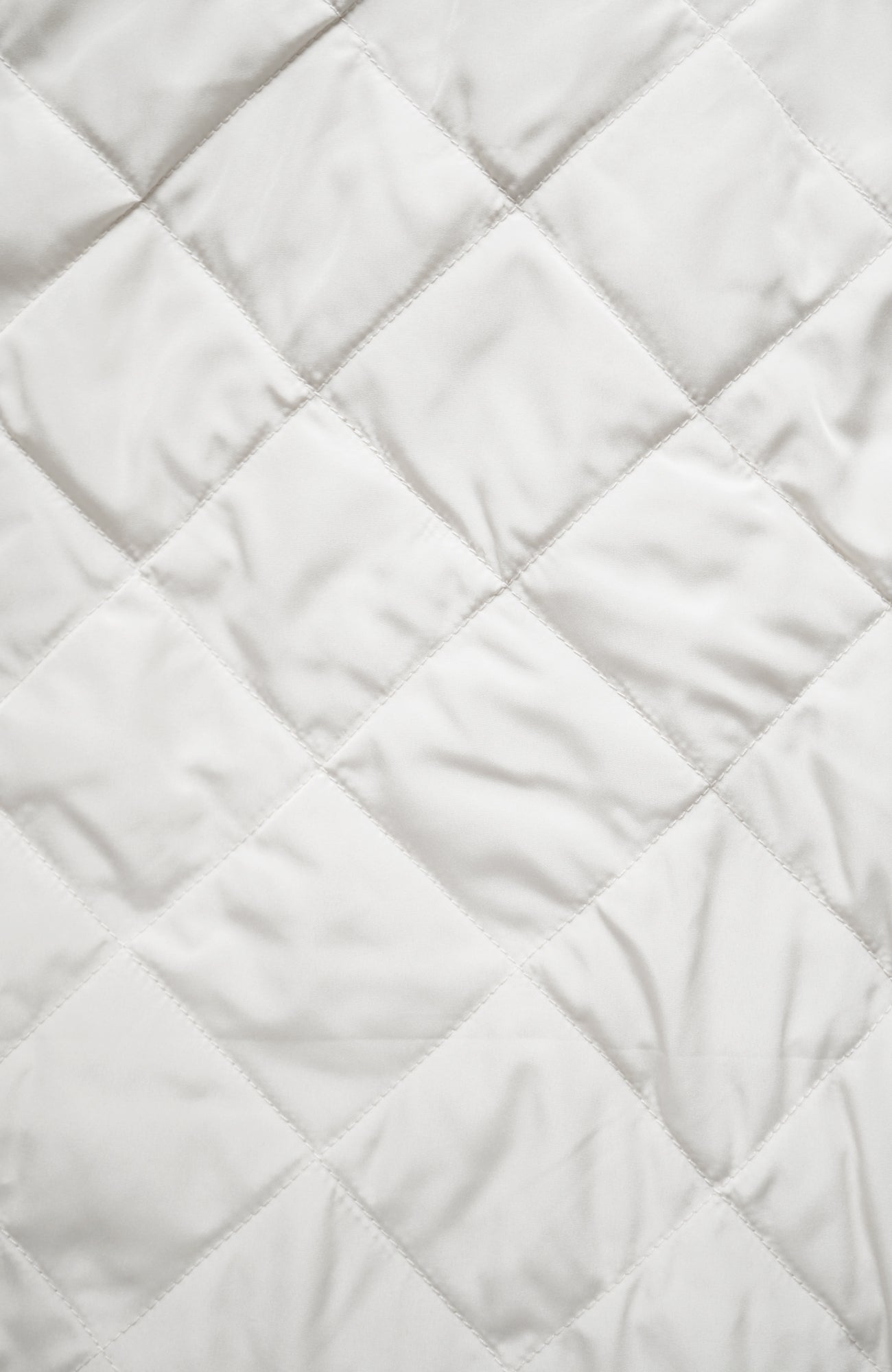 キルティングスカラップポンチョコート(2025-2026 Winter & Pre-spring Collection)