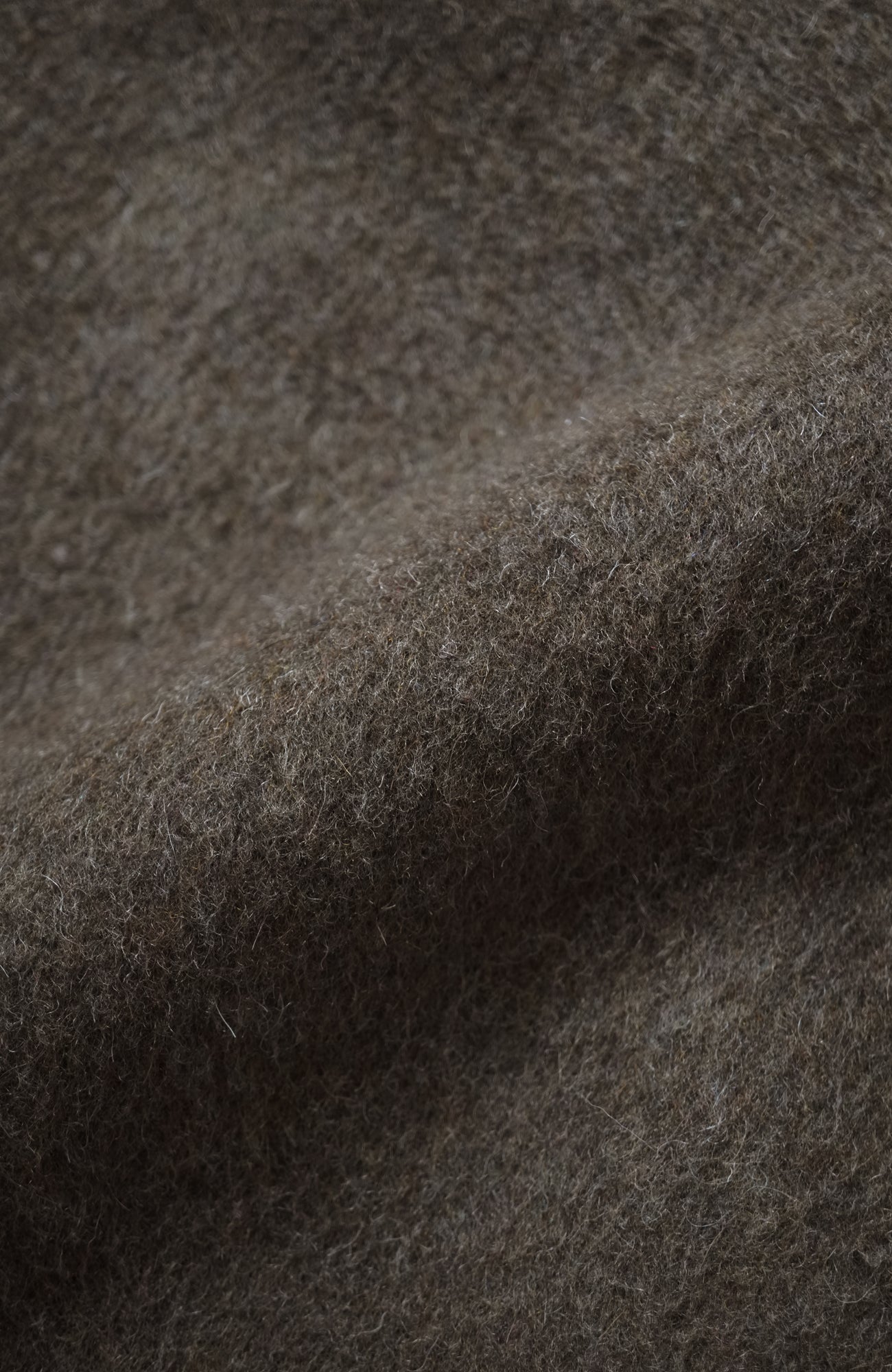 リバーシブルショートコート/シャギー(2025-2026 Winter & Pre-spring Collection)