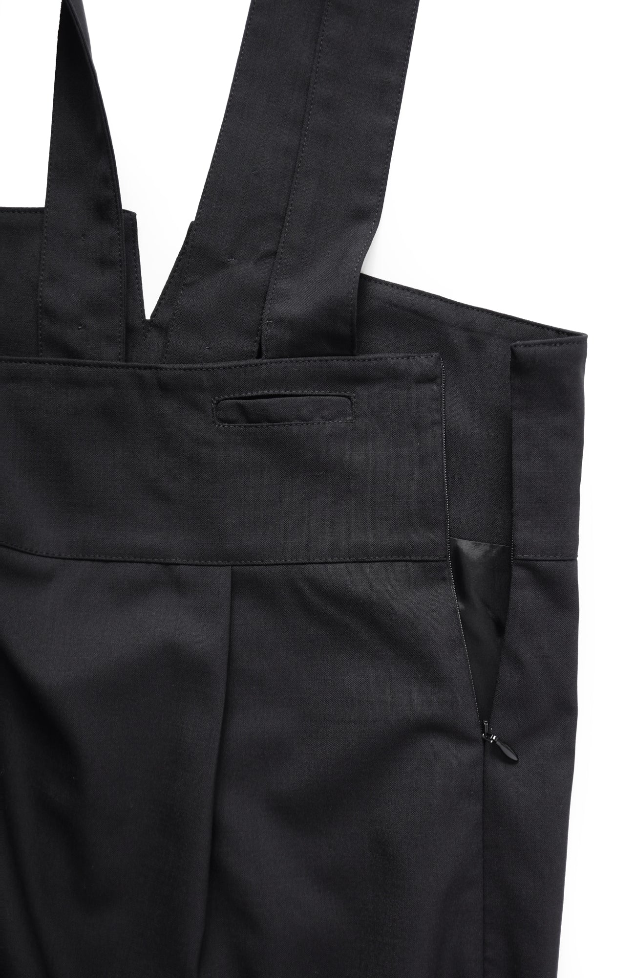 吊りスカート(2025-2026 Winter & Pre-spring Collection)