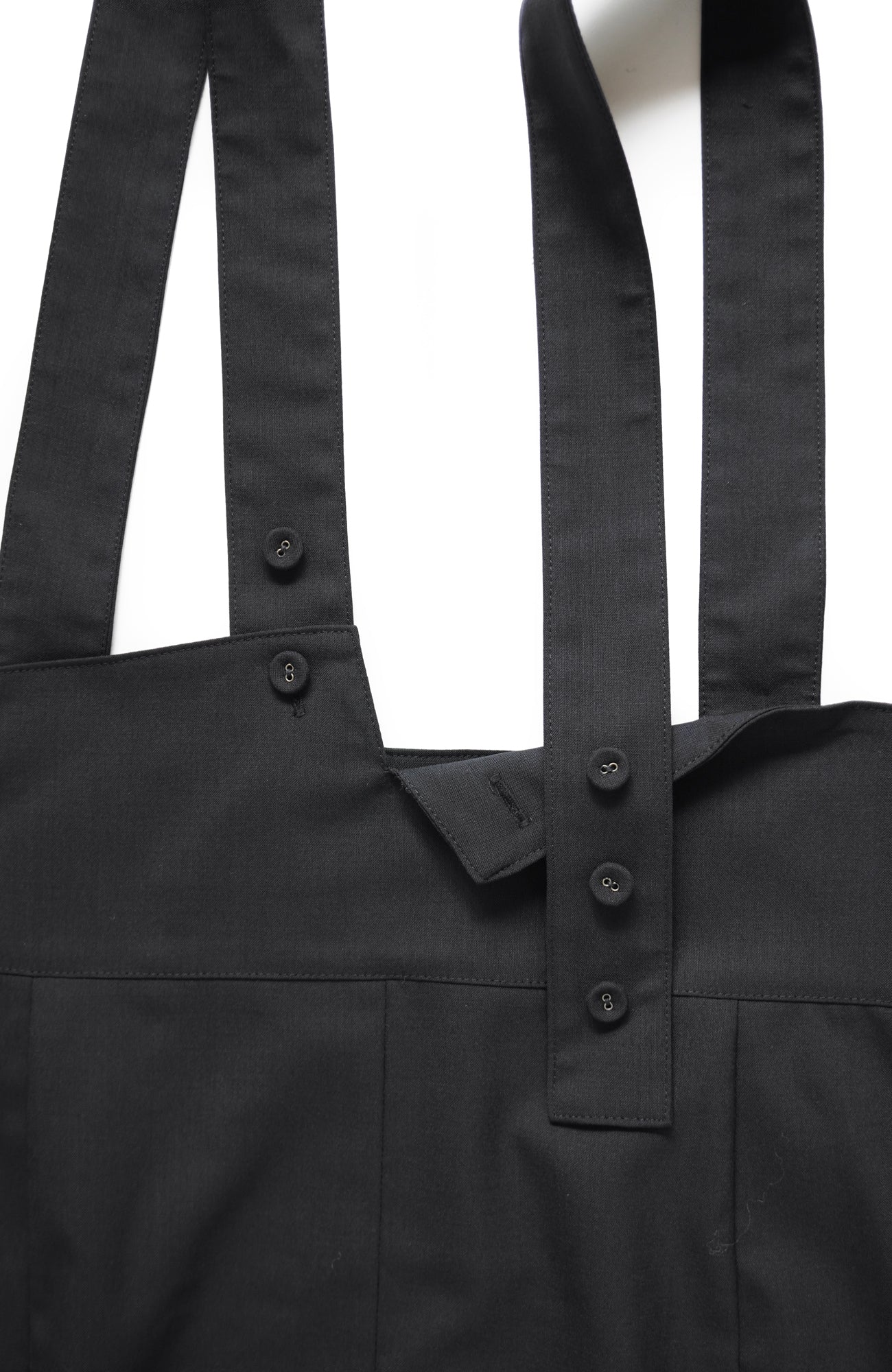 吊りスカート(2025-2026 Winter & Pre-spring Collection)