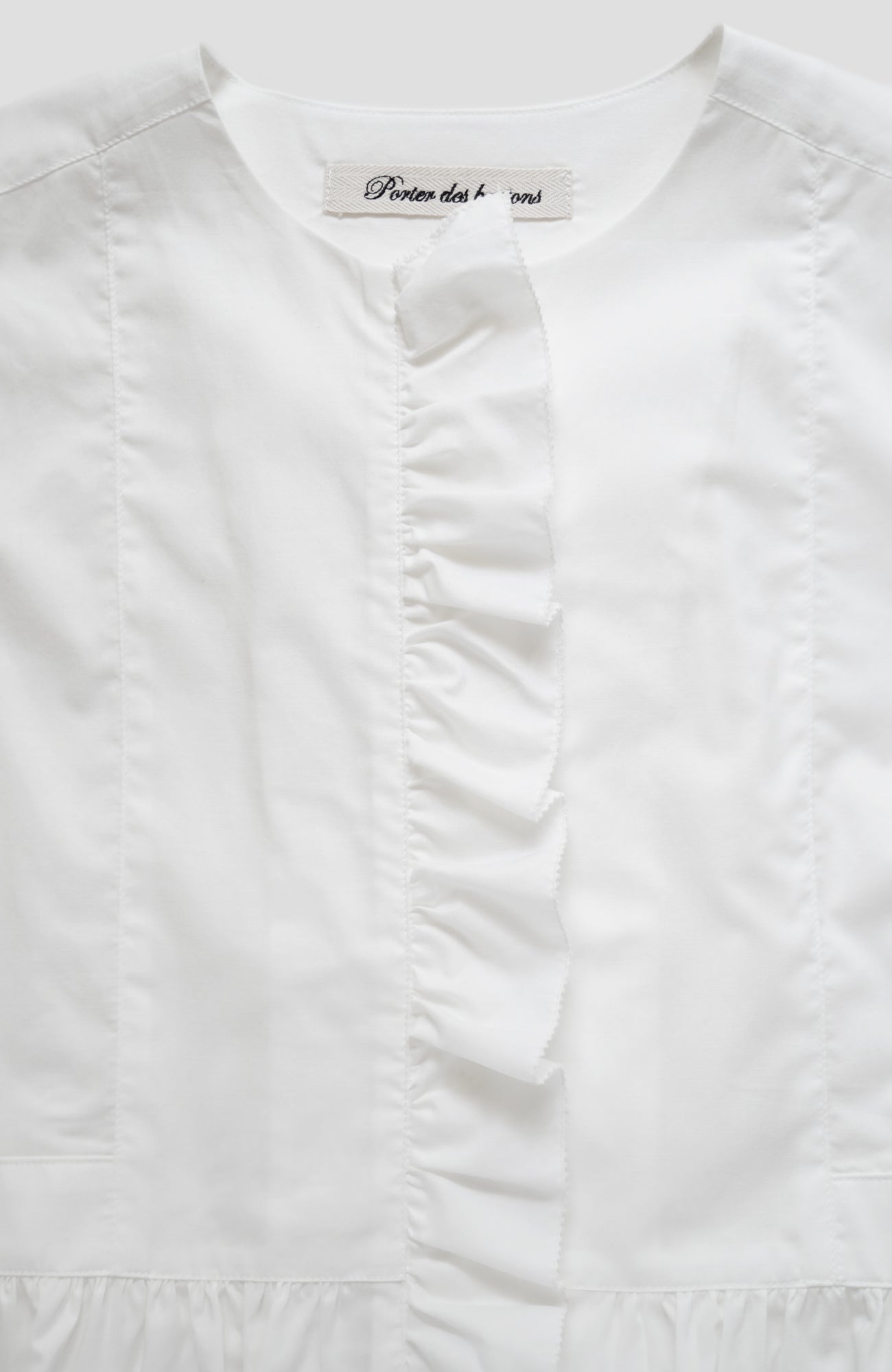 フロントフリルブラウス(2025-2026 Winter & Pre-spring Collection)