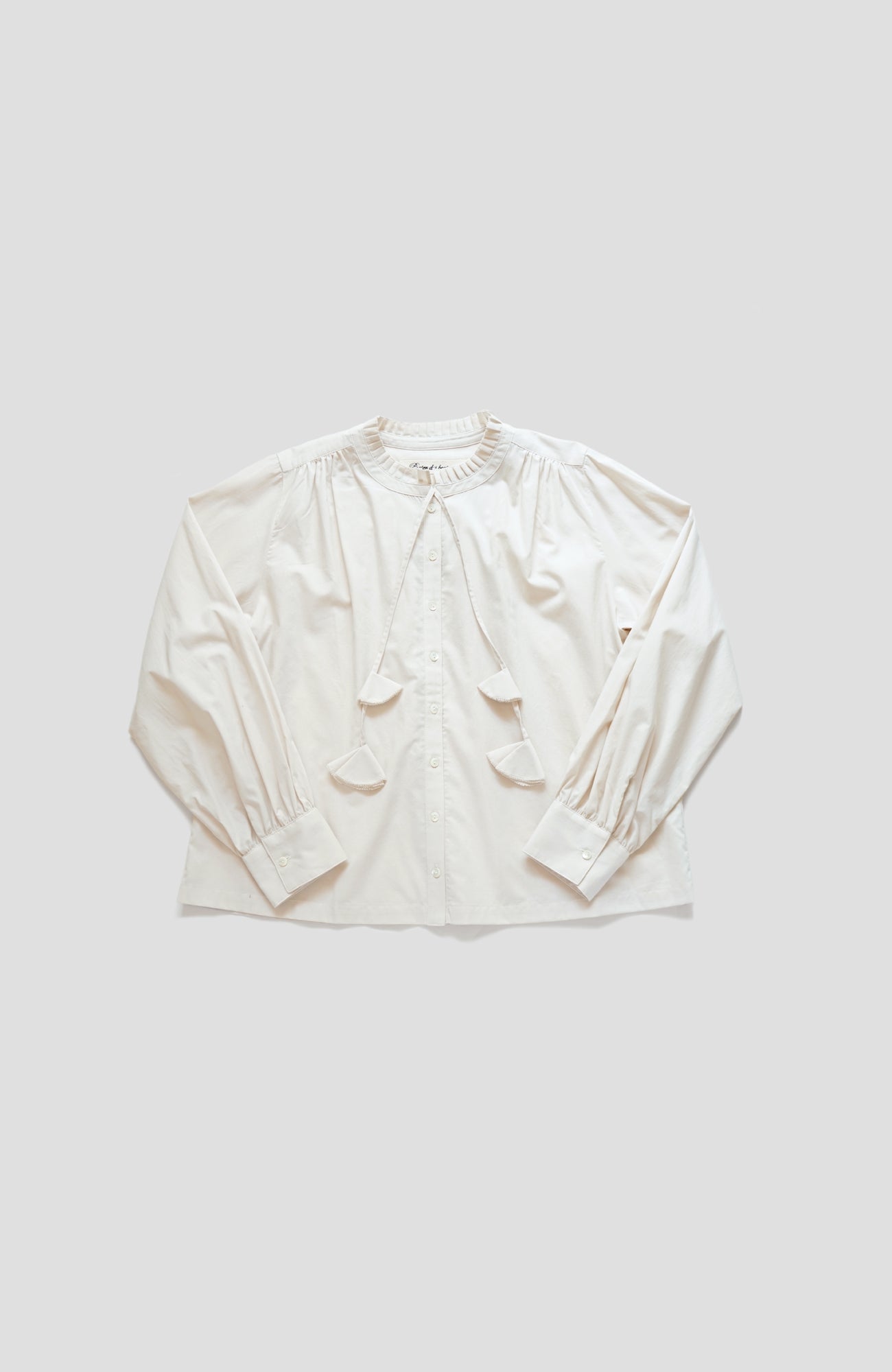 タックカラーブラウス(2025-2026 Winter & Pre-spring Collection)