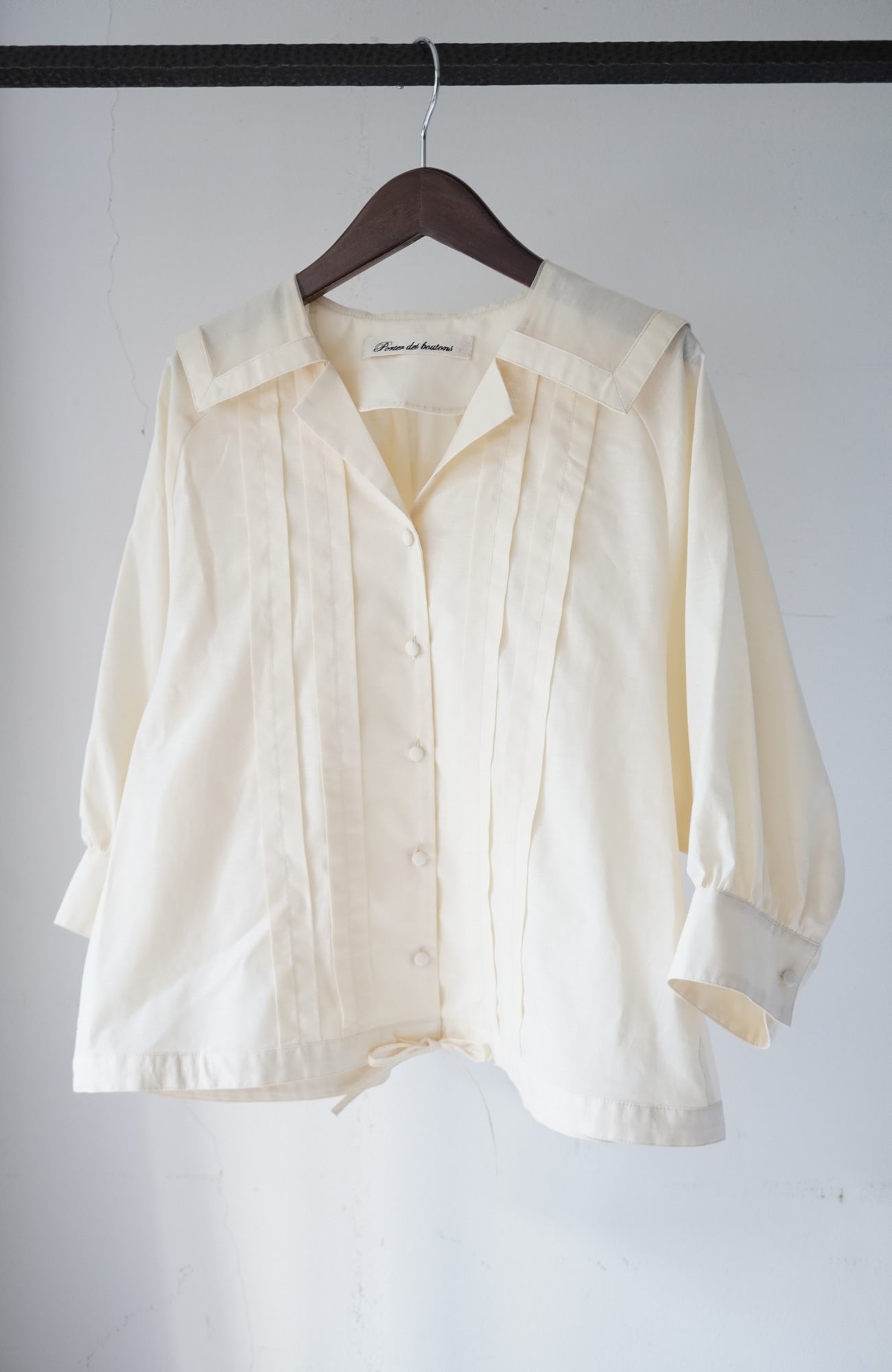 Petite fleurセーラーカラーブラウス(2026 Spring Collection)