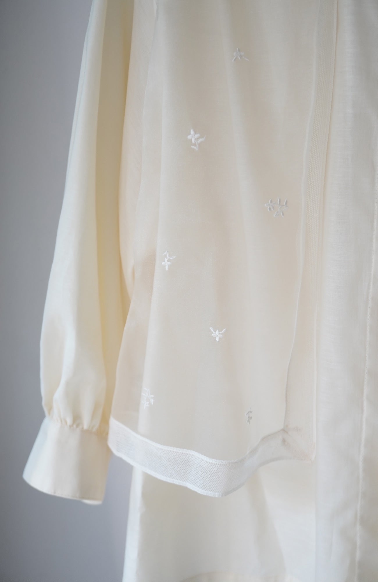 Petite fleurブラウス(2026 Spring Collection)