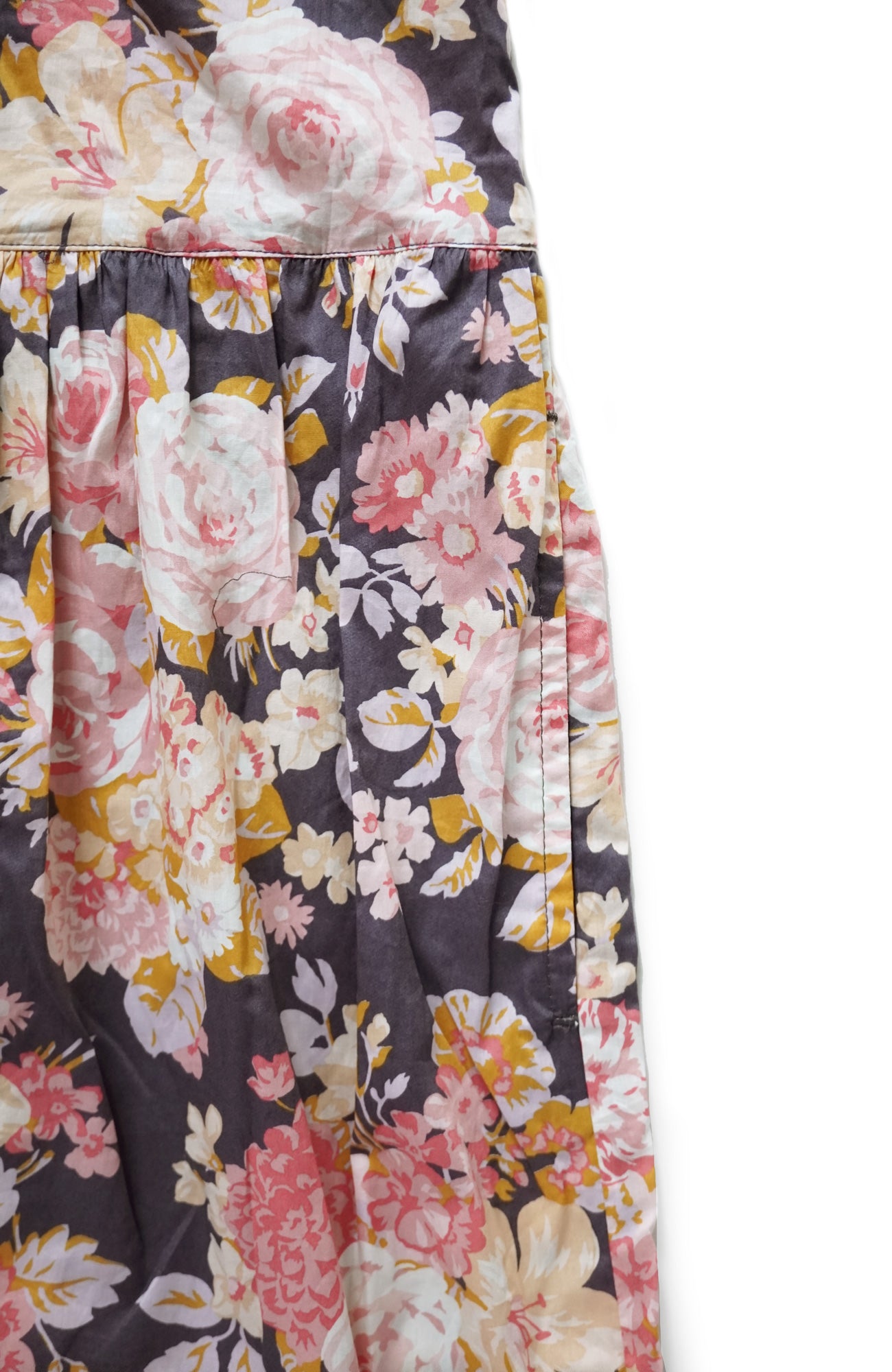 LIBERTY PRINTノースリーブドレス(2026 Spring Collection)