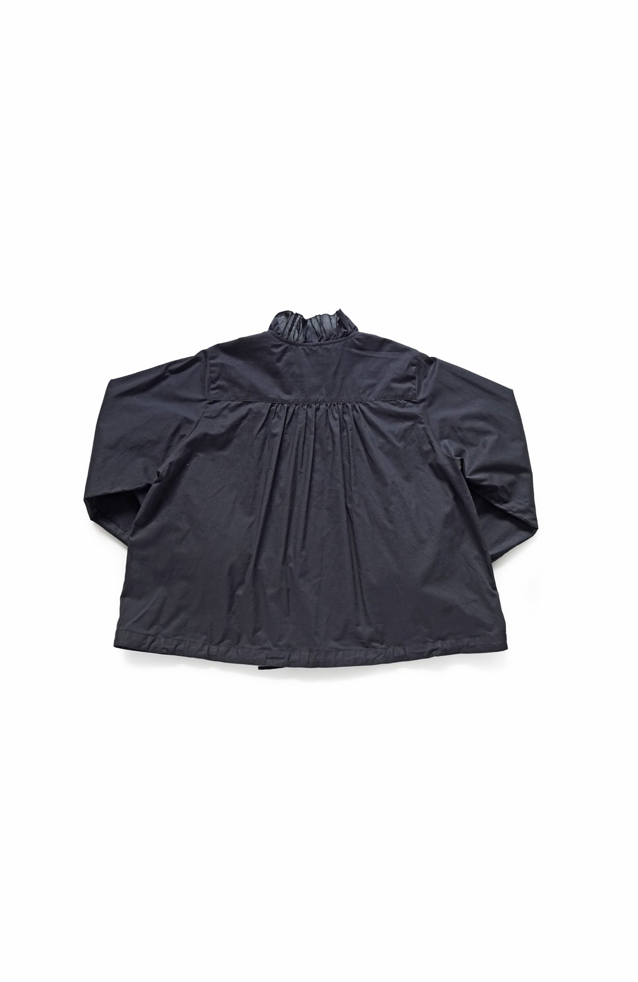 ピンタックとレースのブラウス(2026 Summer Collection)