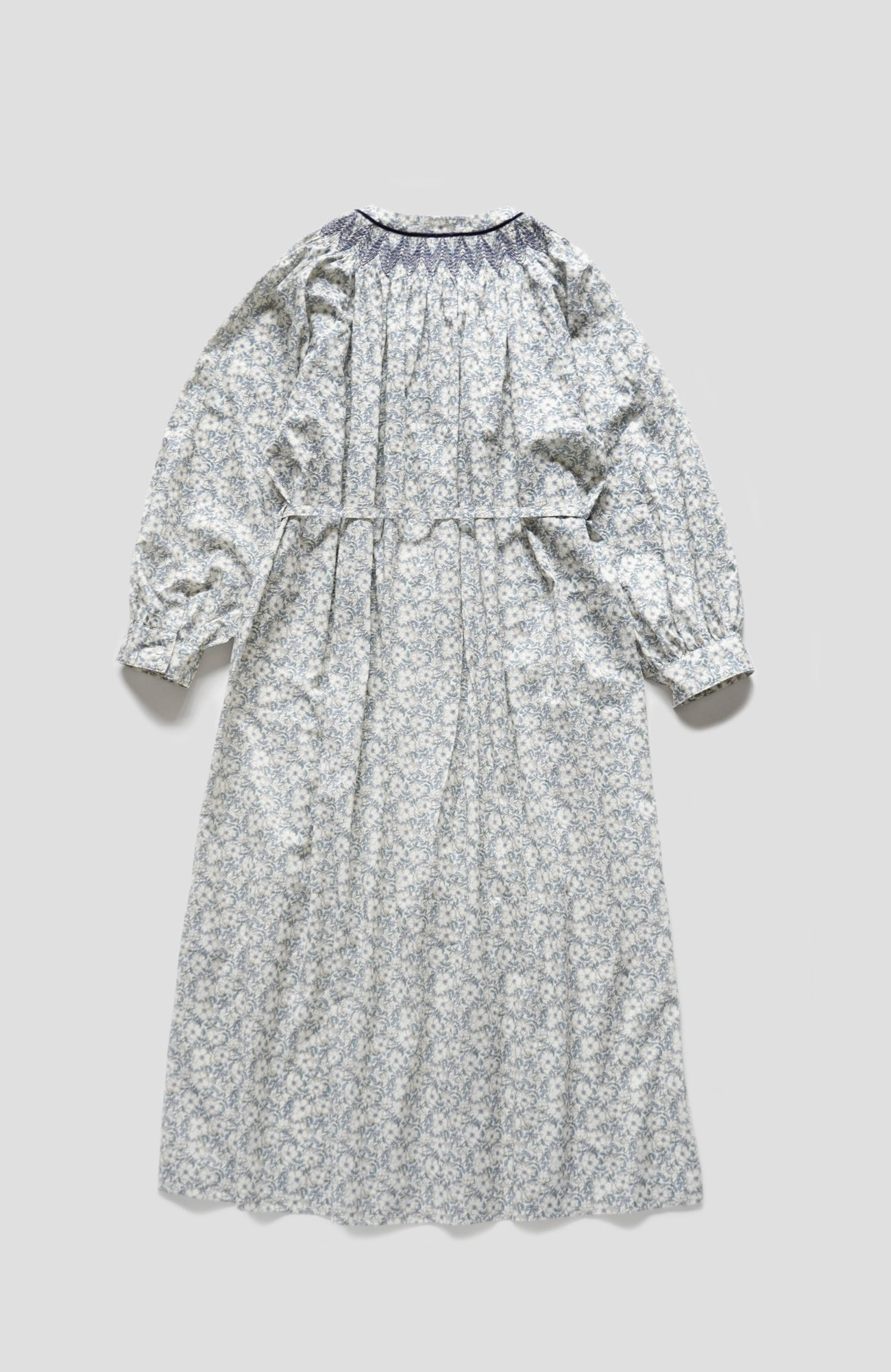 LIBERTY PRINTスモッキングドレス(2026 Autumn Collection)