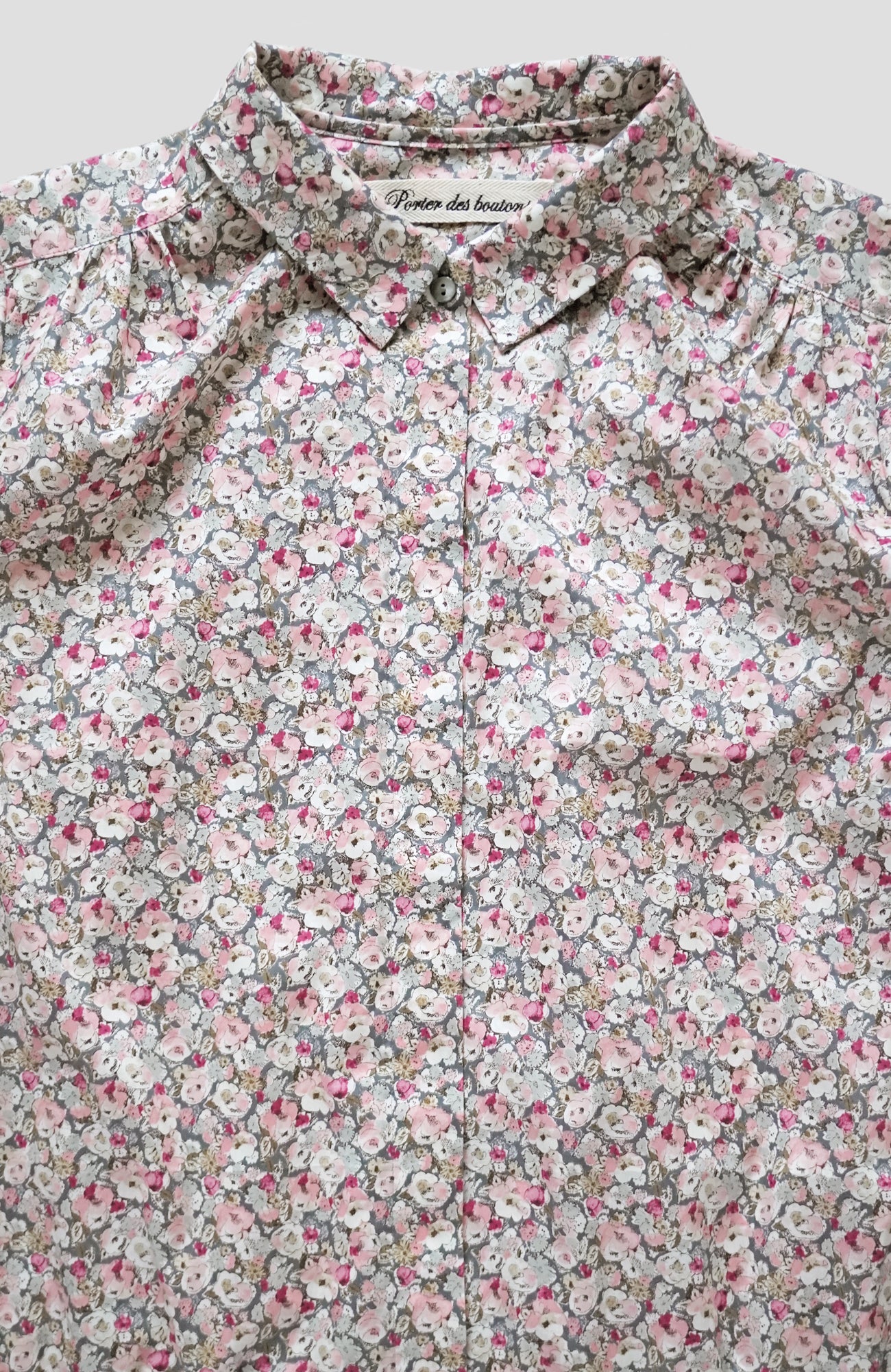 LIBERTY PRINTブラウス(2026 Autumn Collection)