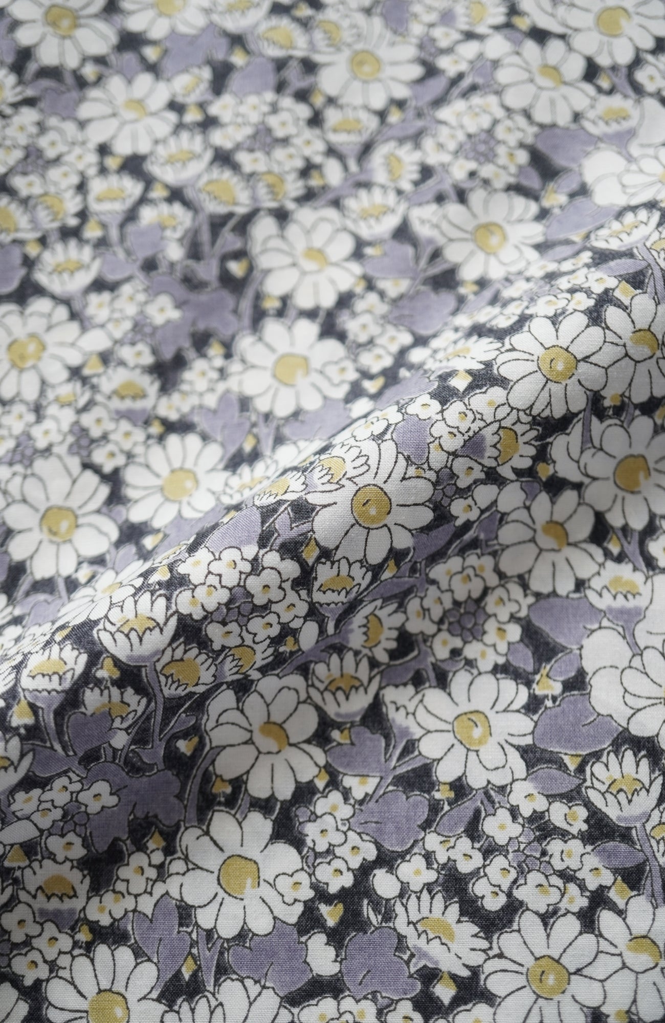 LIBERTY PRINTフラットフリルカラーブラウス(2026-2027 Winter & Pre-spring Collection)