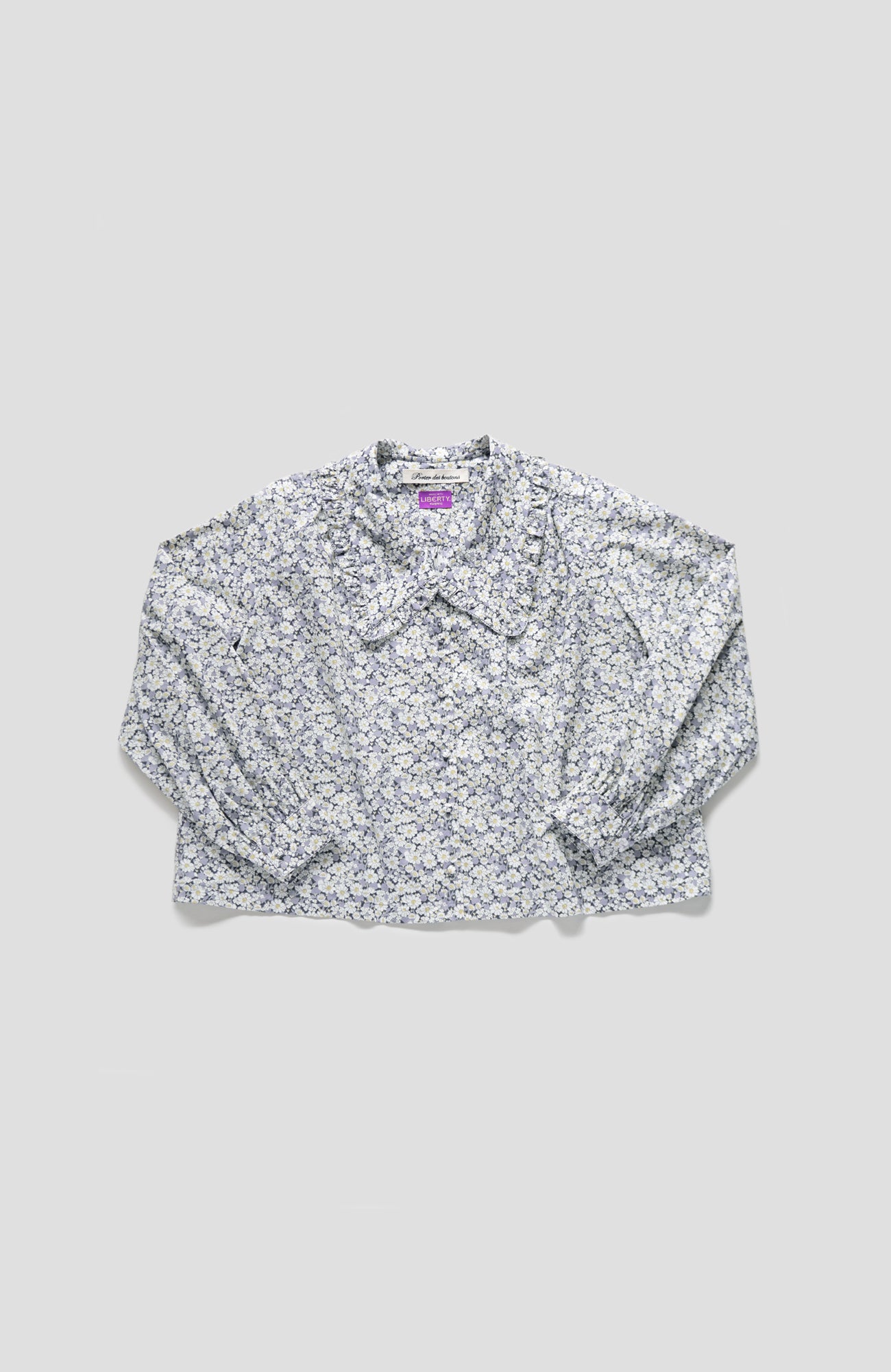 LIBERTY PRINTフラットフリルカラーブラウス(2026-2027 Winter & Pre-spring Collection)