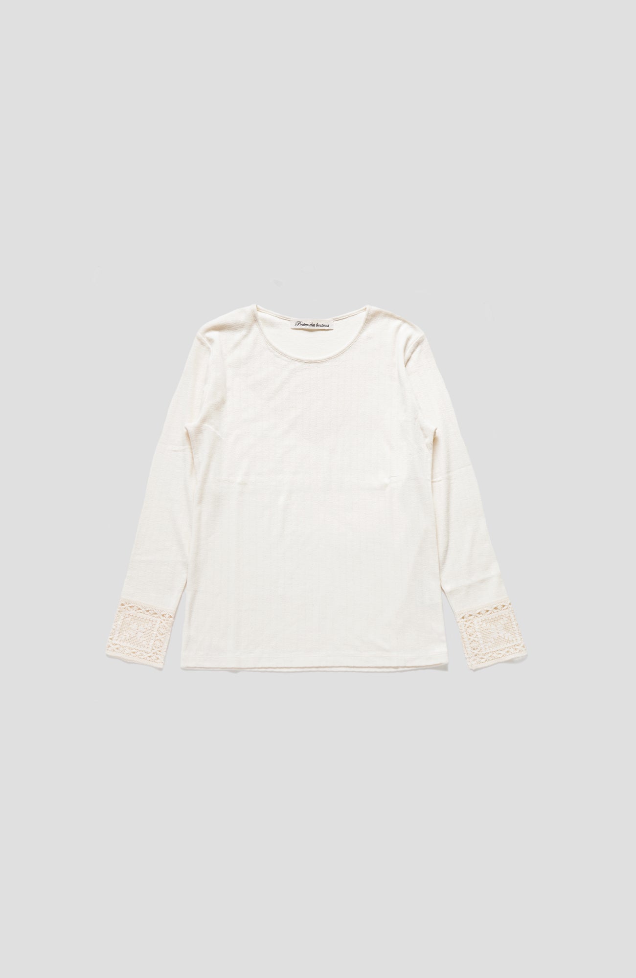 レースカフプルオーバー(2026-2027 Winter & Pre-spring Collection)