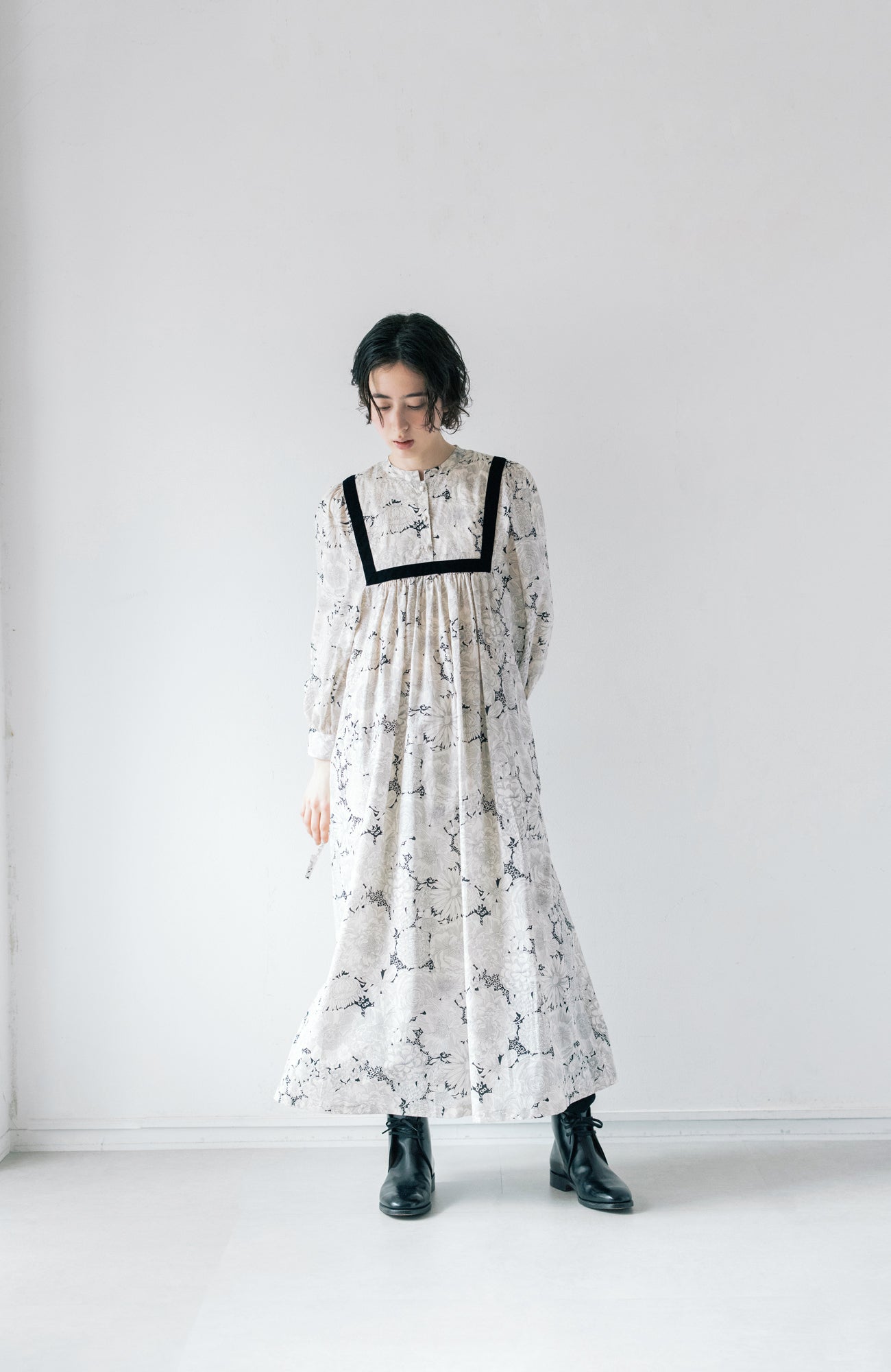 LIBERTY PRINT DRESS (2025 Autumn &amp; Winter Collection)
