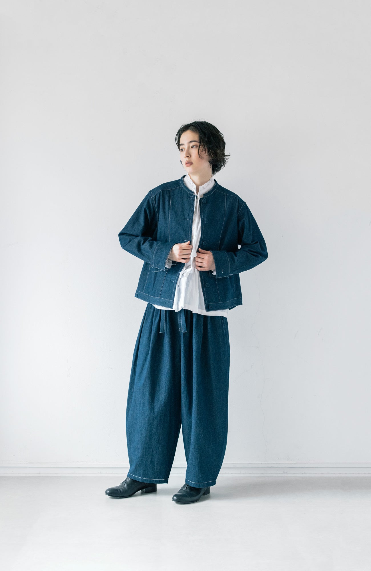 デニムオーバルパンツ(2025 Autumn & Winter Collection)