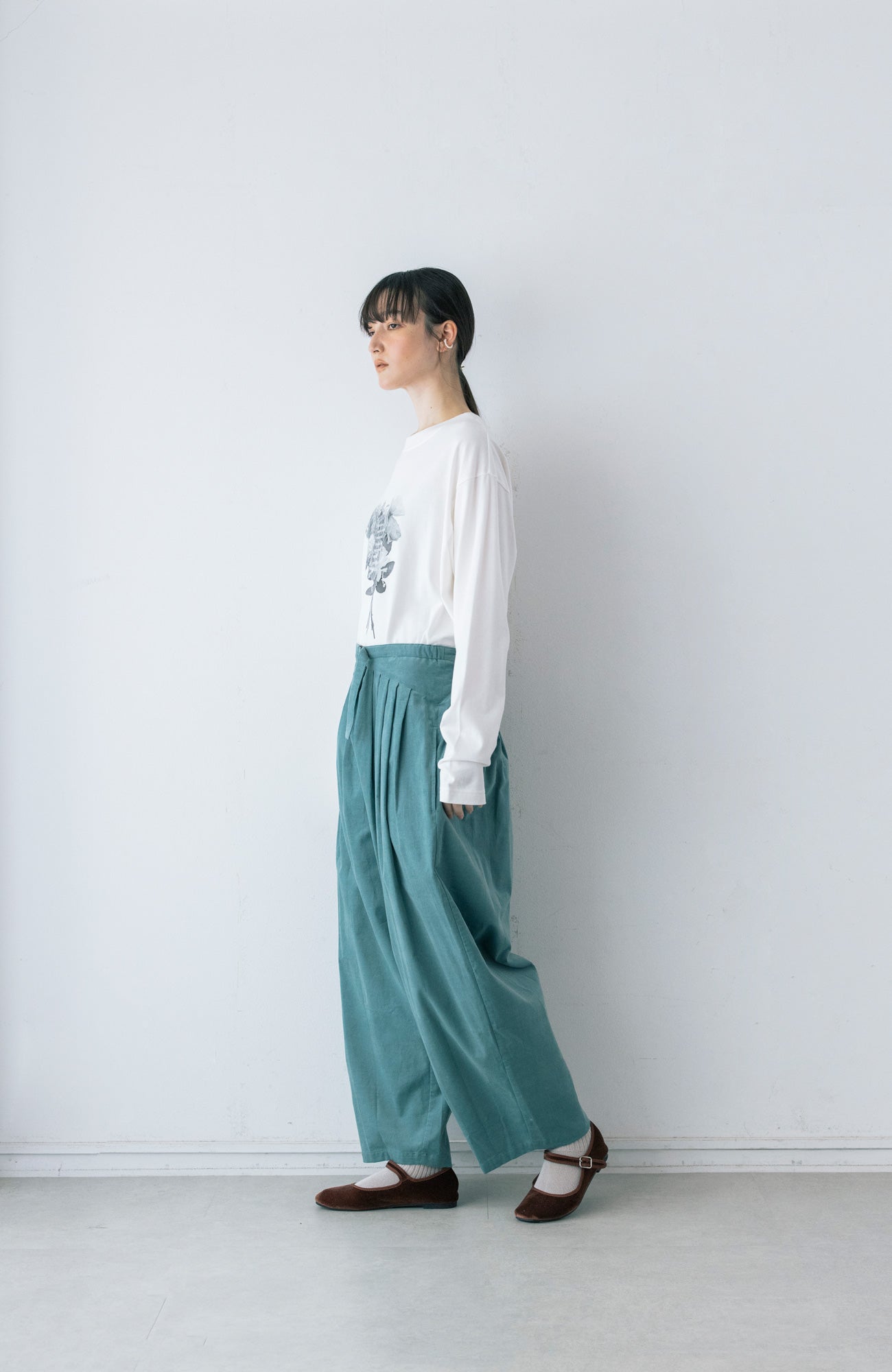オーバルパンツ/シャツコール(2025-2026 Winter & Pre-spring Collection)