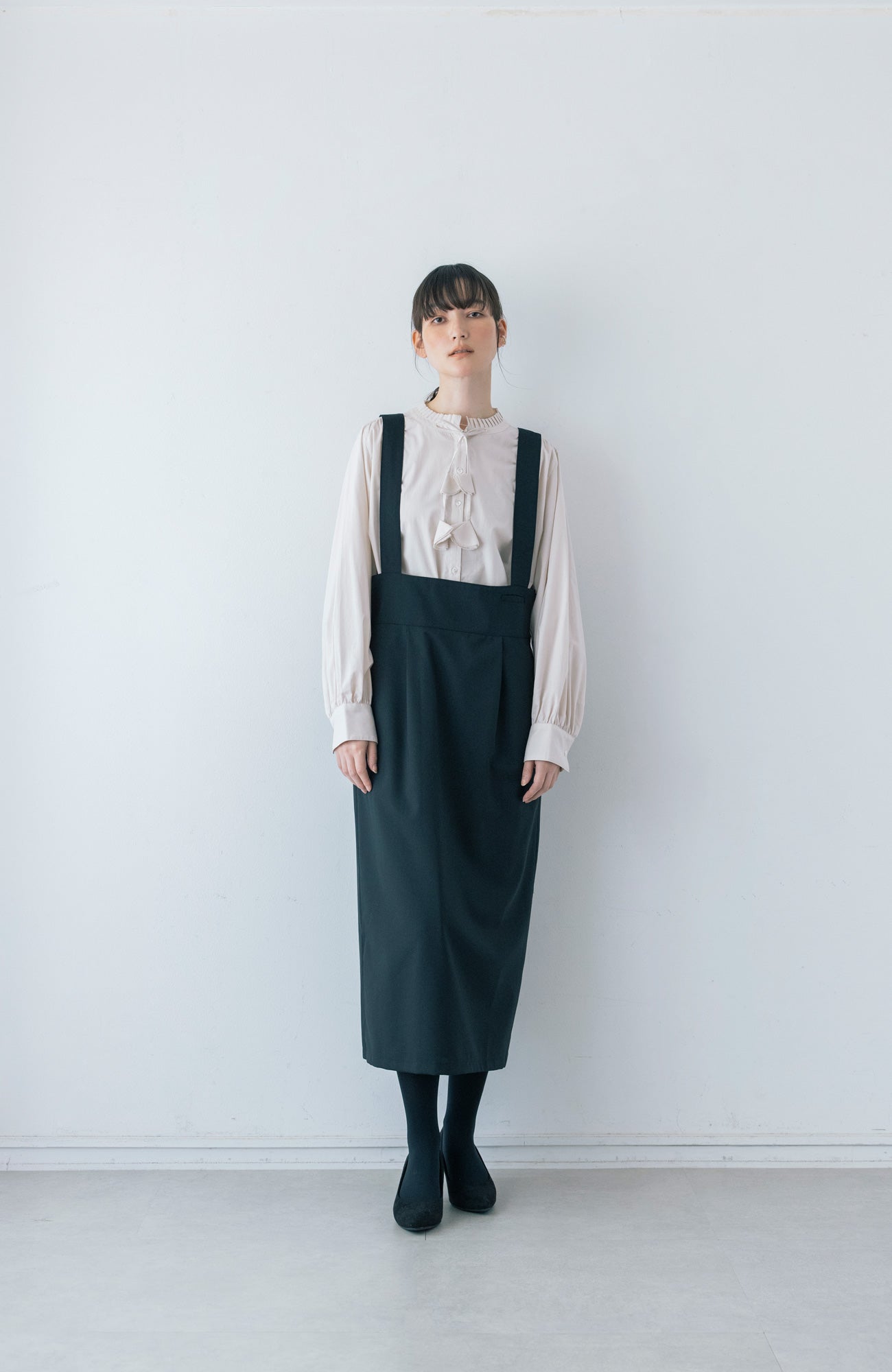 吊りスカート(2025-2026 Winter & Pre-spring Collection)