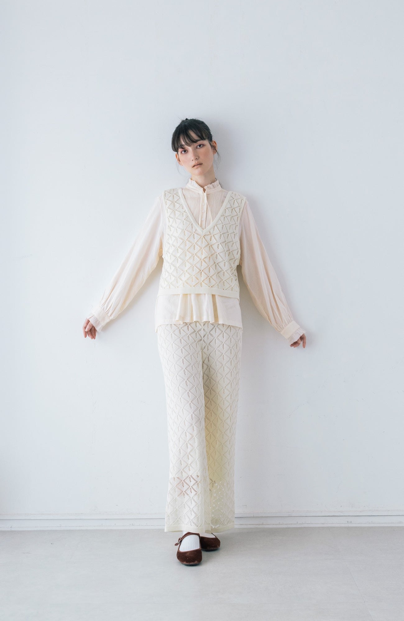 透かし編みニットパンツ(2025-2026 Winter & Pre-spring Collection)