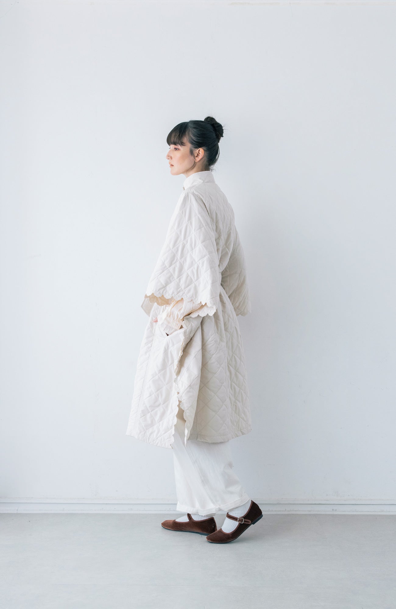 キルティングスカラップポンチョコート(2025-2026 Winter & Pre-spring Collection)