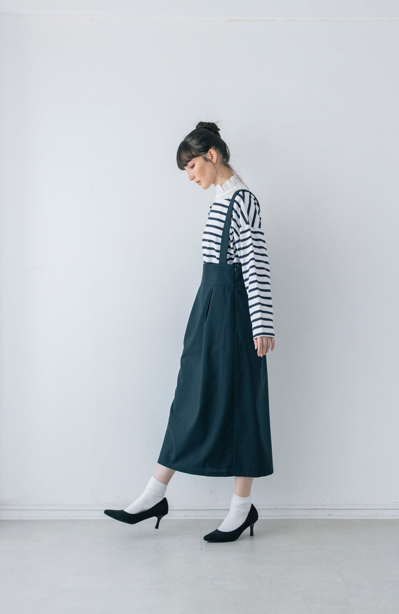 吊りスカート(2025-2026 Winter & Pre-spring Collection)