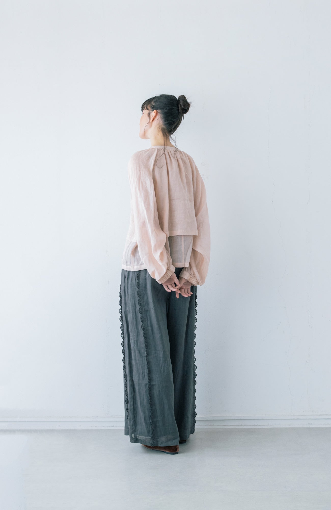 リネンブルゾン(2025-2026 Winter & Pre-spring Collection)