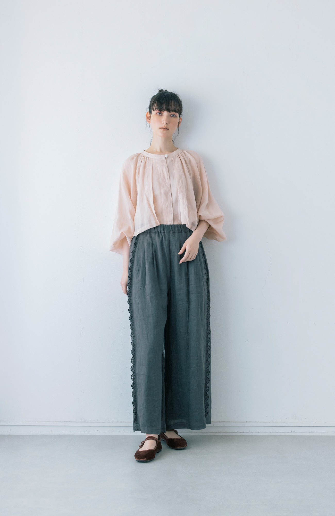 Bowler Scallop Pants (2025 Summer Collection)
