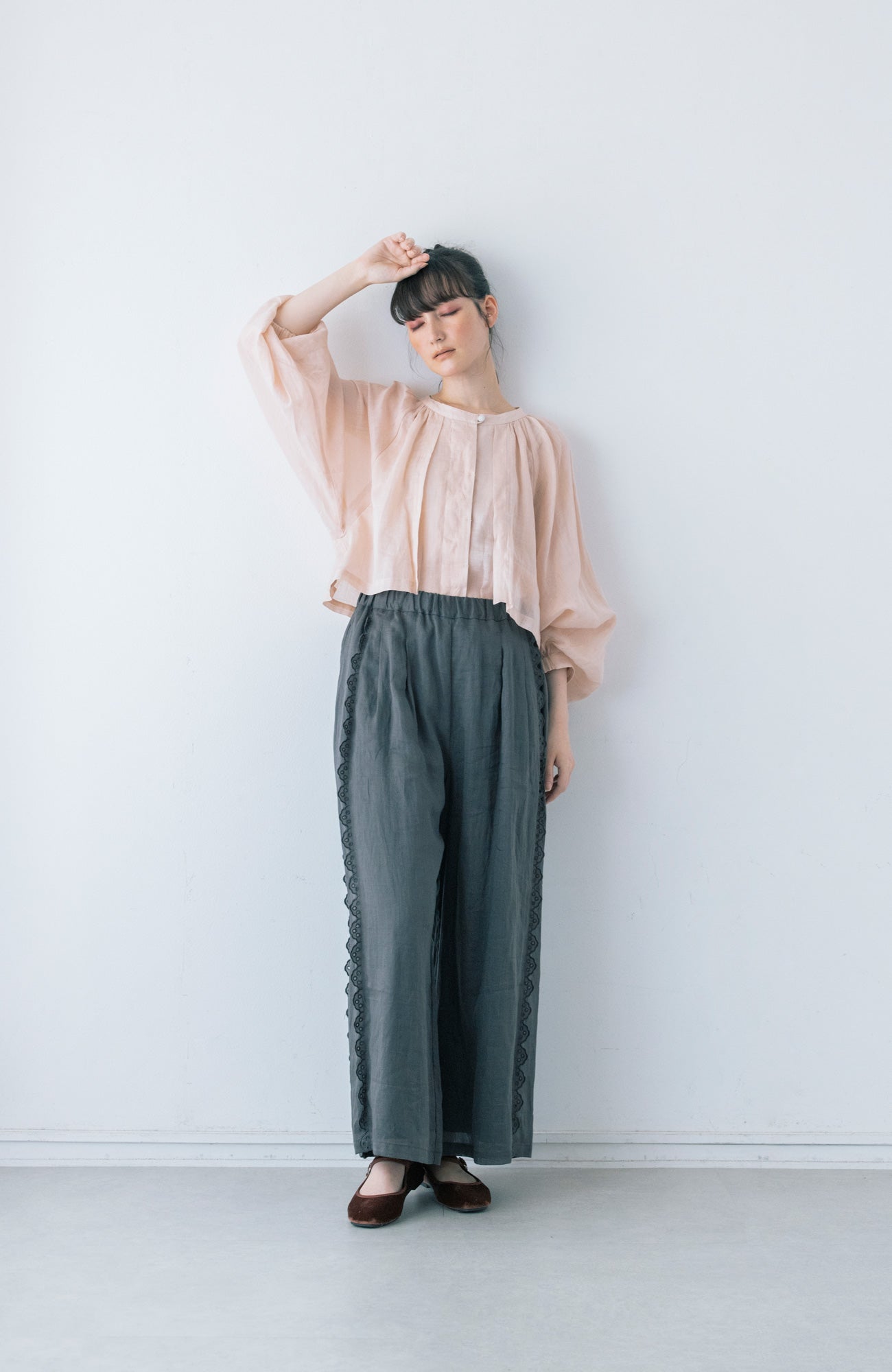 Bowler Scallop Pants (2025 Summer Collection)