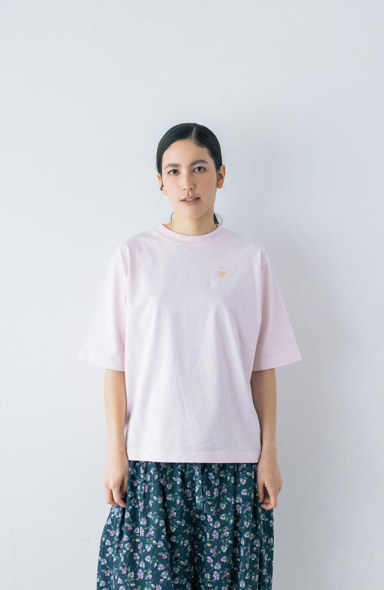 ”Abeille”Tシャツ(2026 Spring Collection)