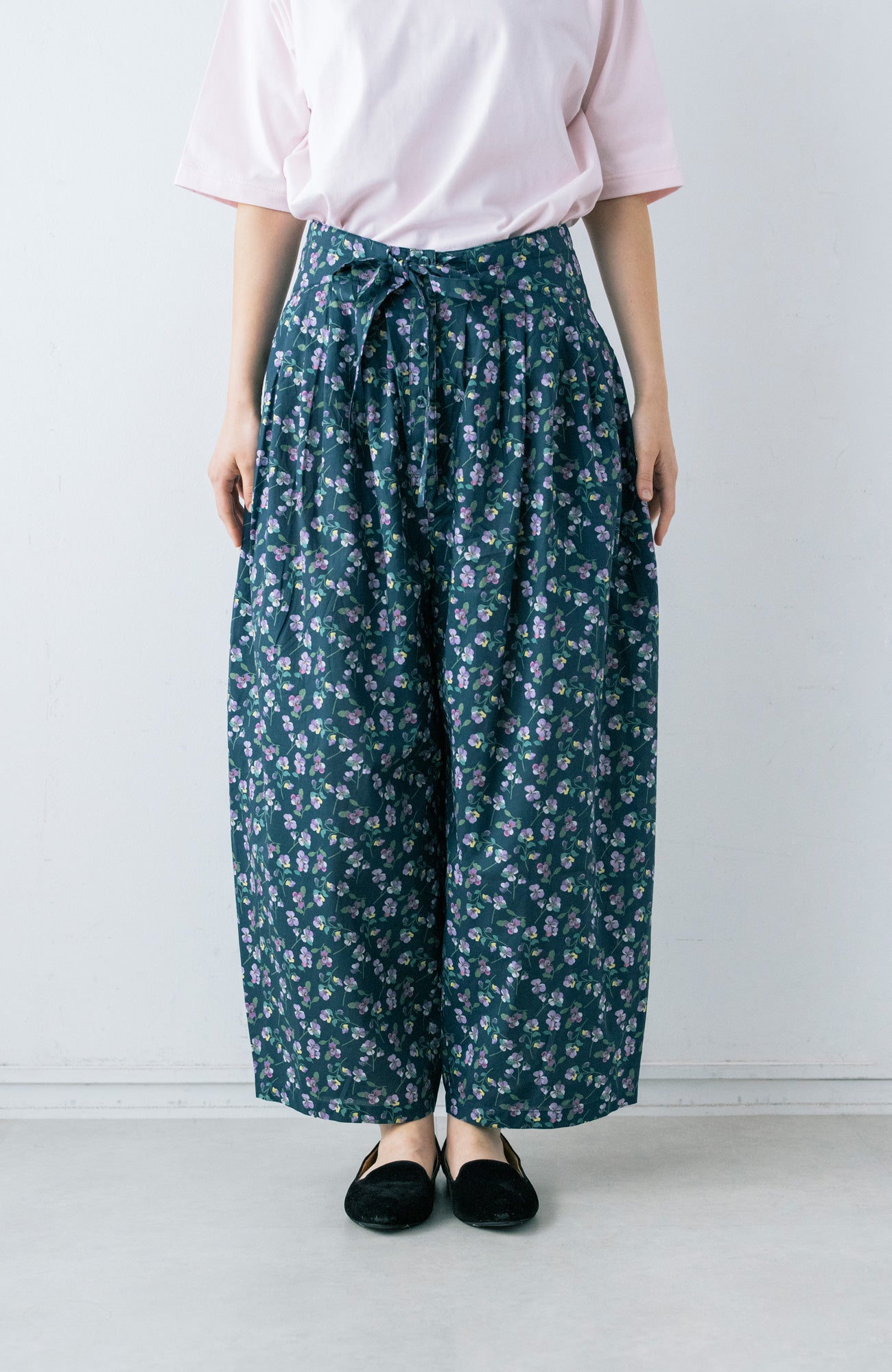 LIBERTY PRINTオーバルパンツ(2026 Spring Collection)