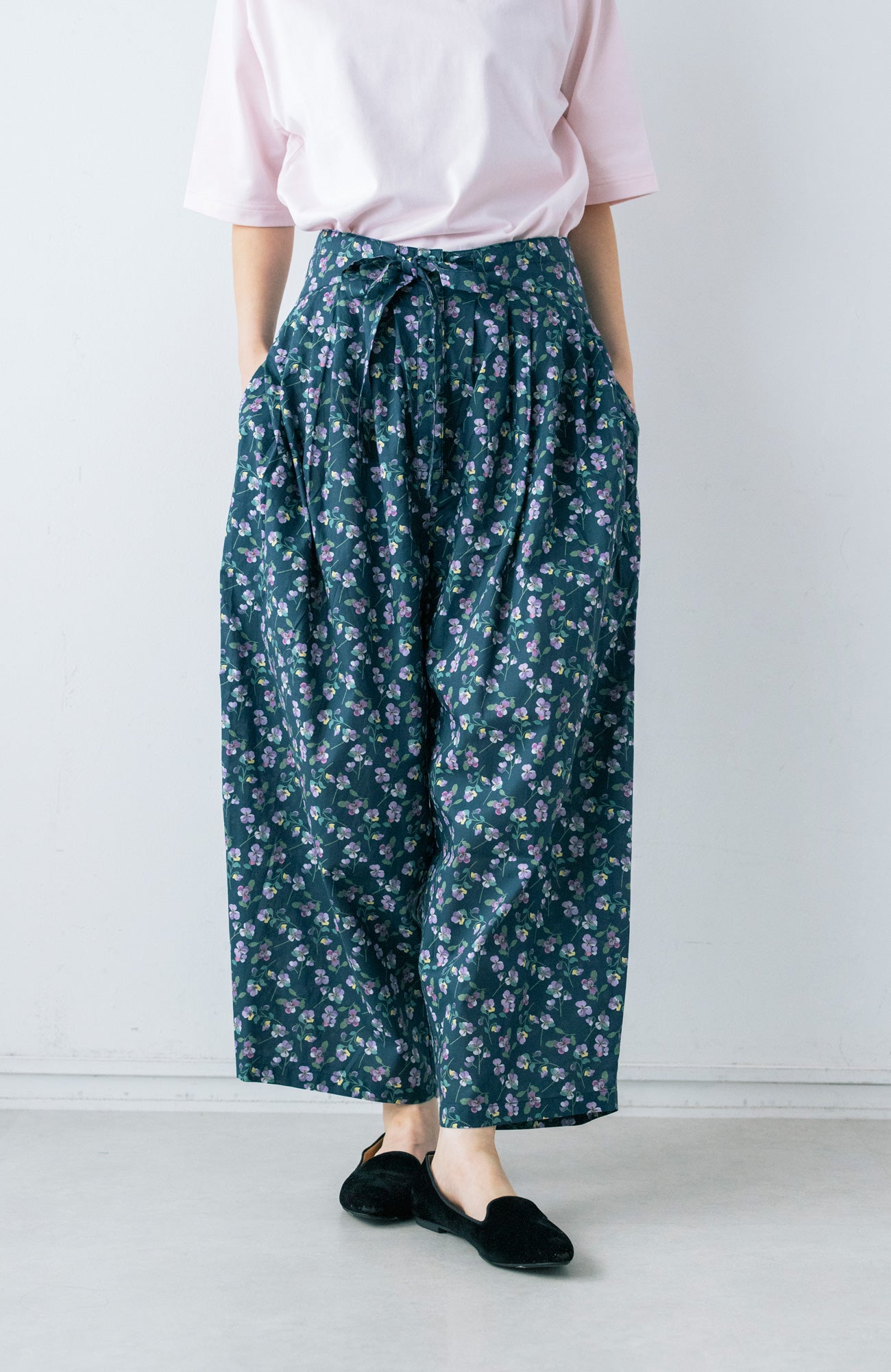 LIBERTY PRINTオーバルパンツ(2026 Spring Collection)