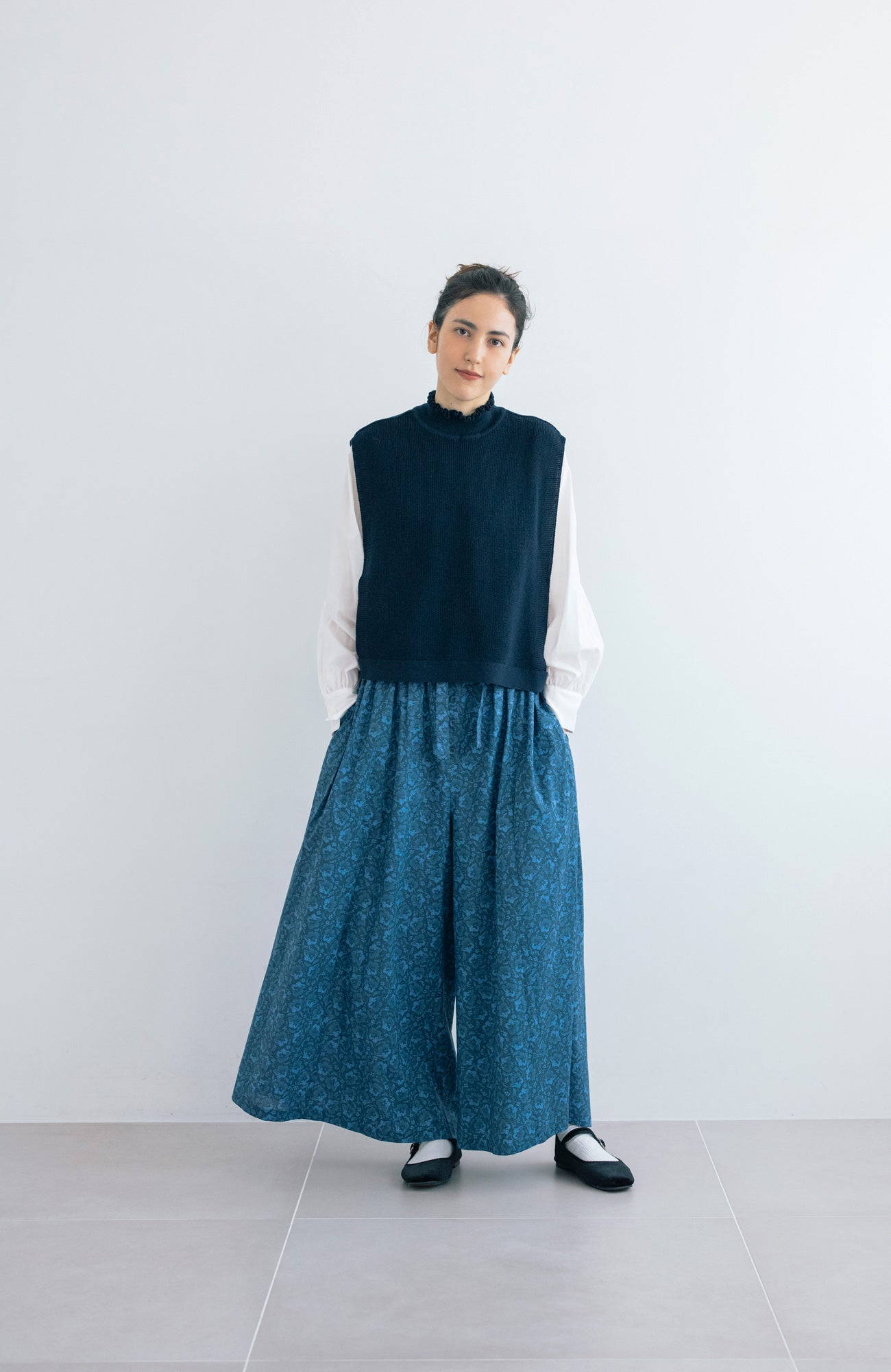 Wide pants (2024-25 Winter &amp; Pre-Spring Collection)