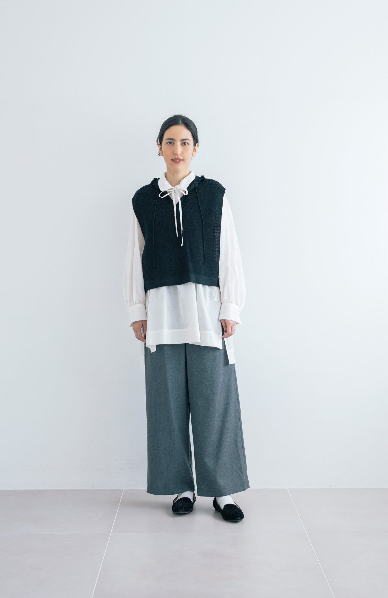 Frill neck knit 2-way vest (2024-25 Winter &amp; Pre-Spring Collection)