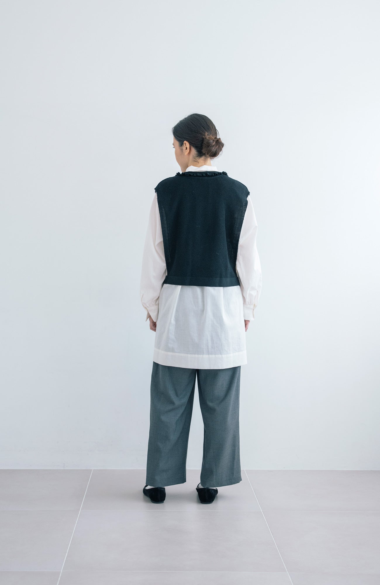 Frill neck knit 2-way vest (2024-25 Winter &amp; Pre-Spring Collection)