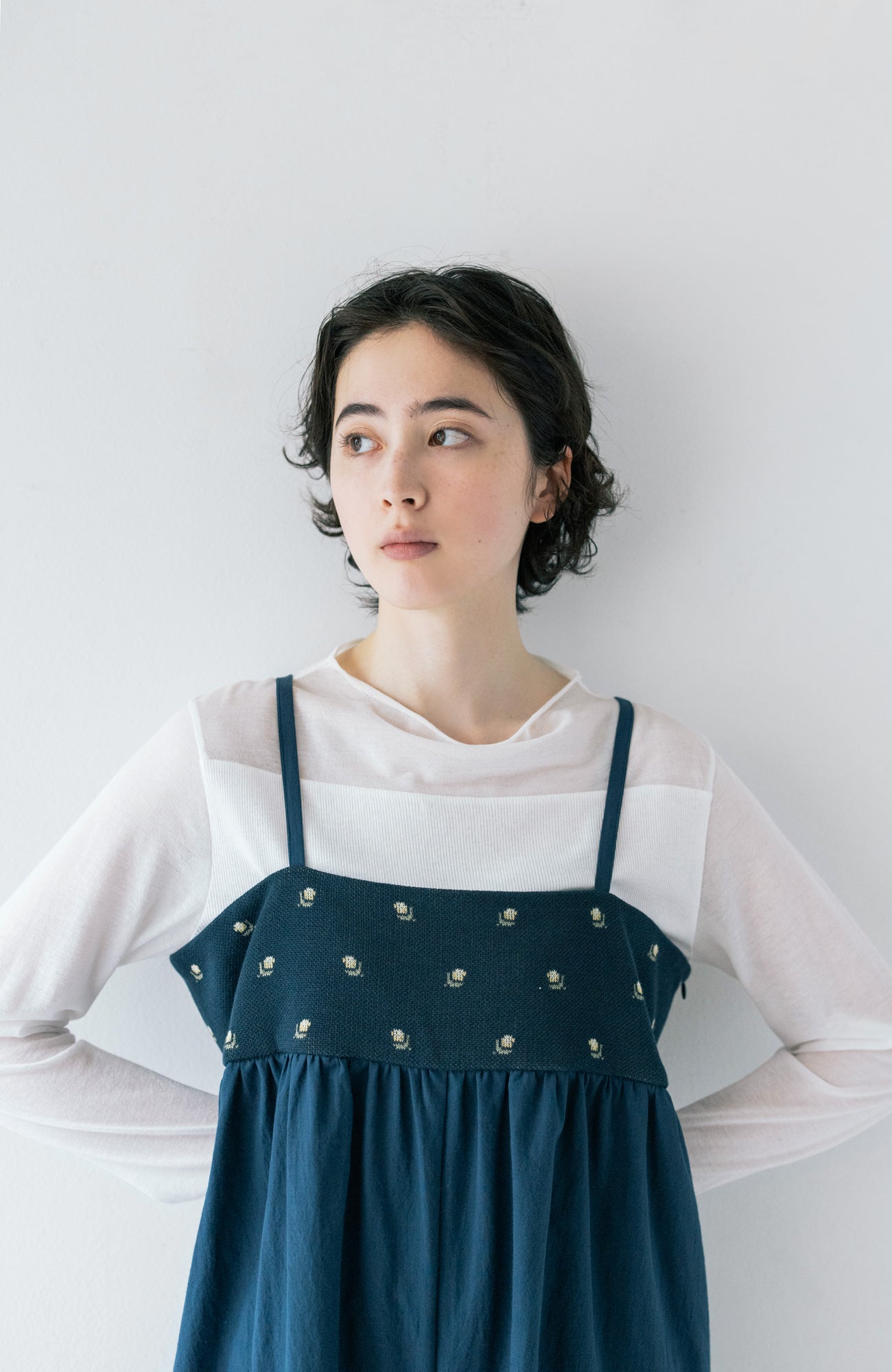 boutons knit yoke overalls (2025 Autumn &amp; Winter Collection)
