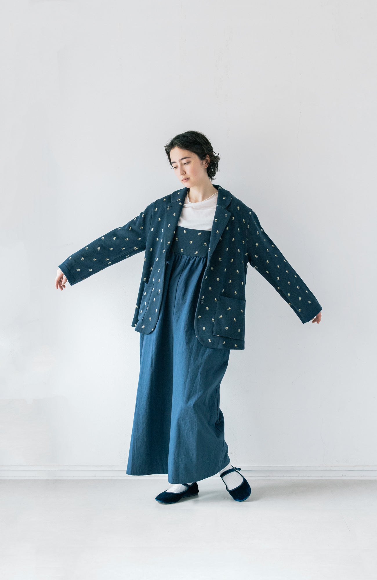boutons knit yoke overalls (2025 Autumn &amp; Winter Collection)