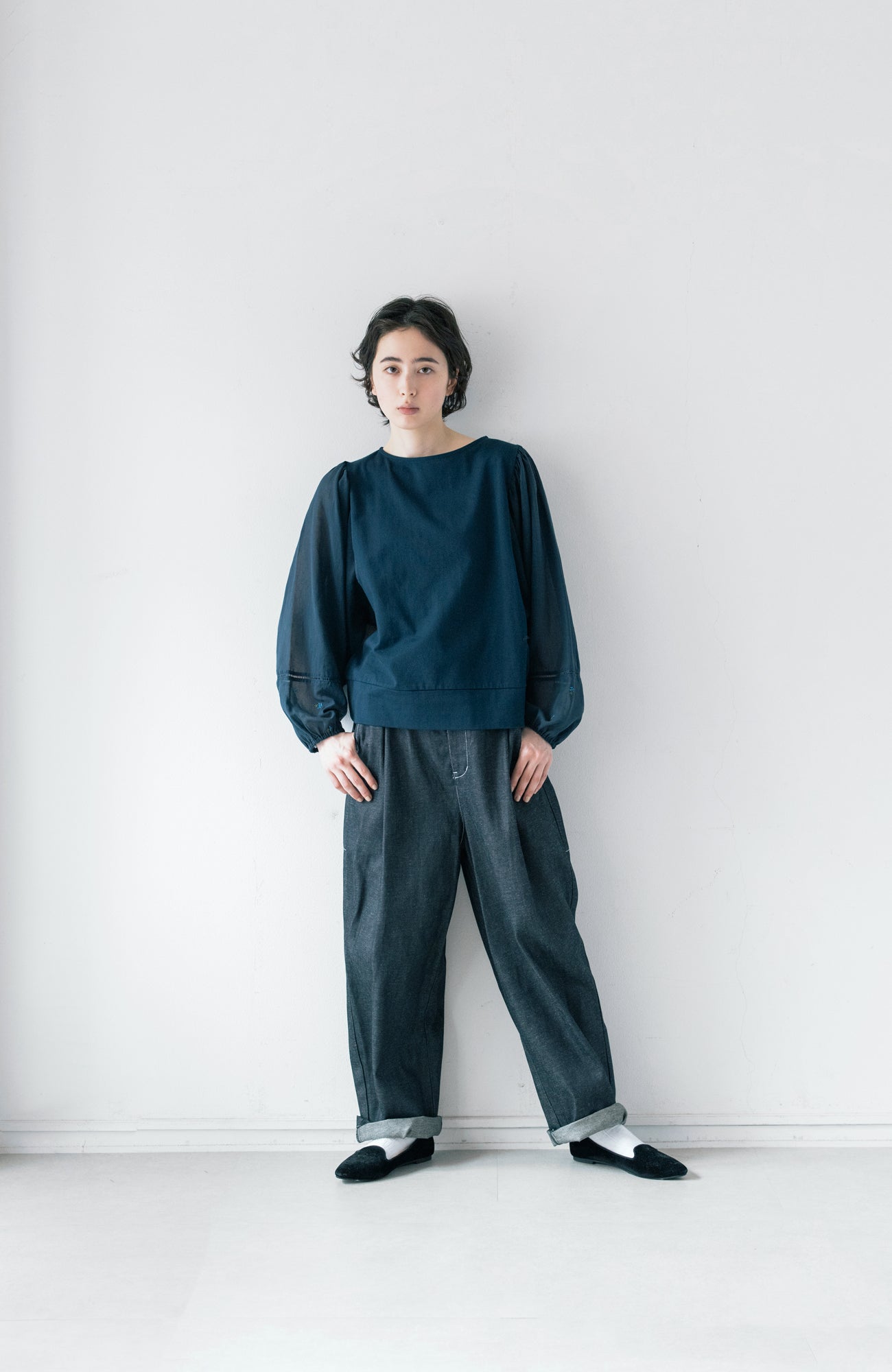 flower刺繍ギャザースリーブプルオーバー(2025 Autumn & Winter Collection)
