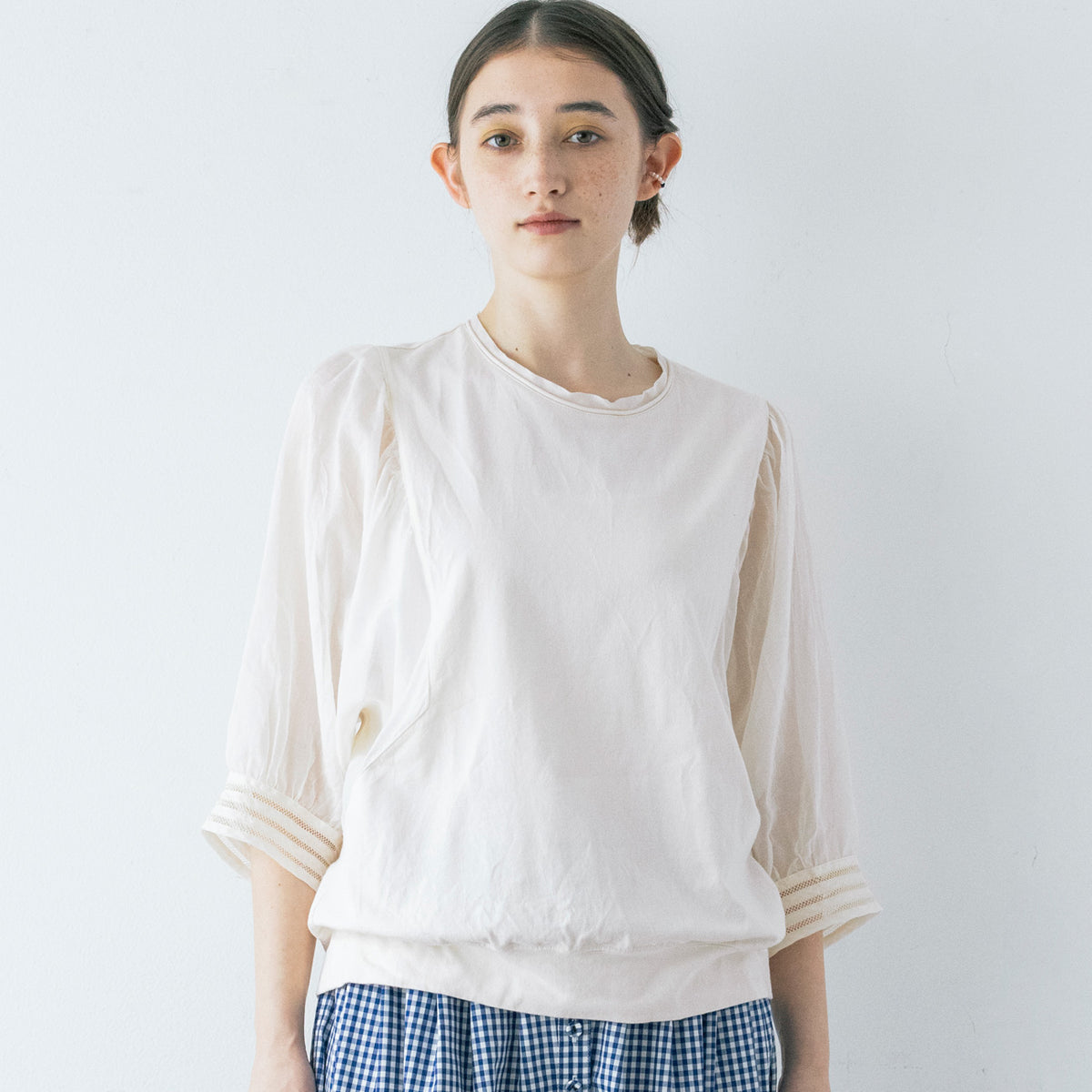 【新品・未使用】かぐれ 2025春夏 ウエストギャザーフレンチプルオーバー L】シアーストレッチジャカード フレンチスリーブプルオーバー