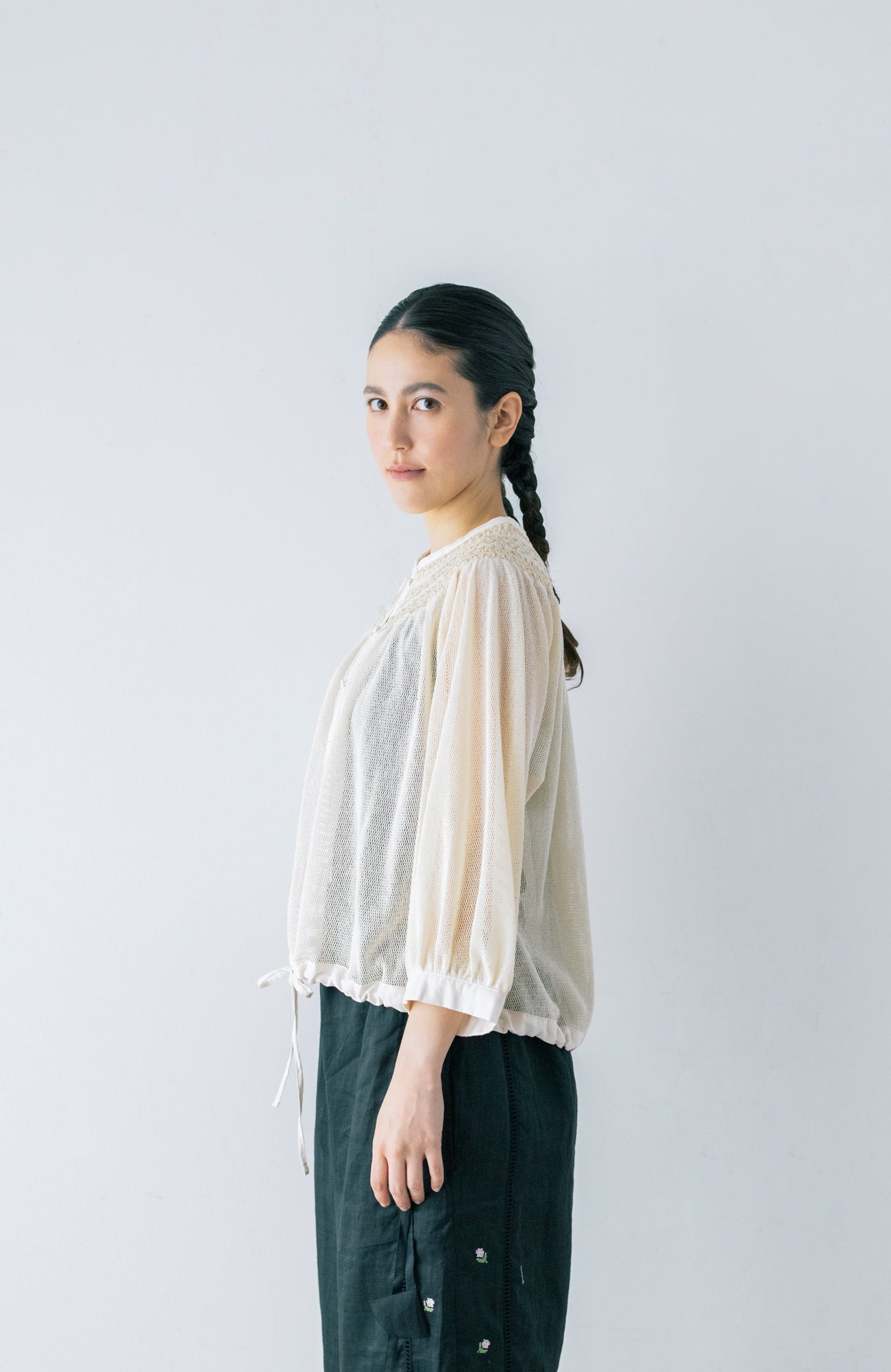 リボンスモッキングブラウス(2026 Spring Collection)