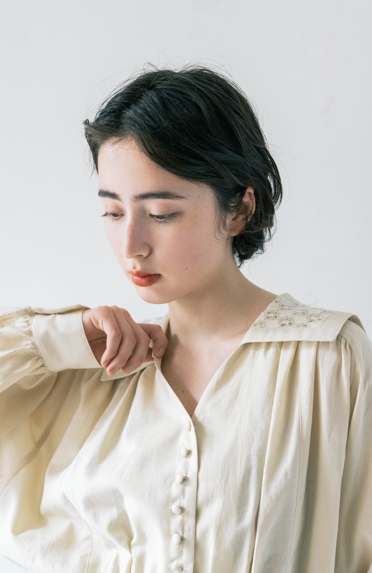 Lace Sailor Collar Blouse (2025 Autumn &amp; Winter Collection)