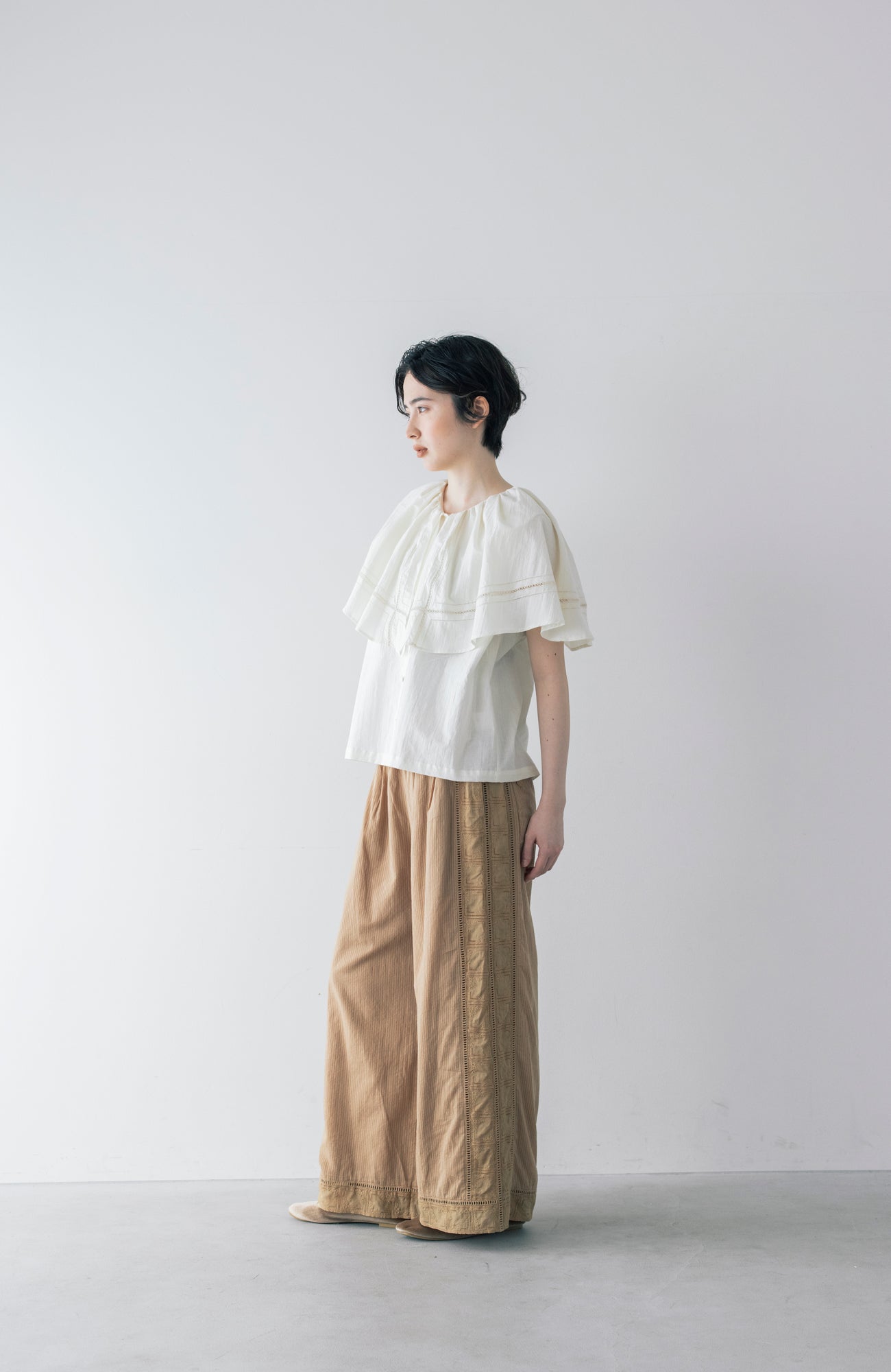 ワイドカラーブラウス(2026 Summer Collection)